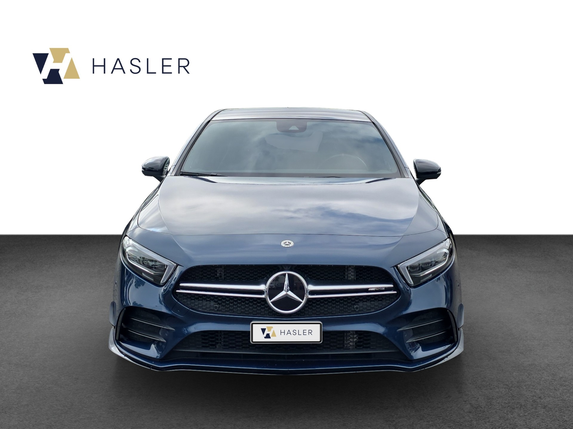 MERCEDES-BENZ A 35 AMG 4Matic Speedshift-showroom-element-1