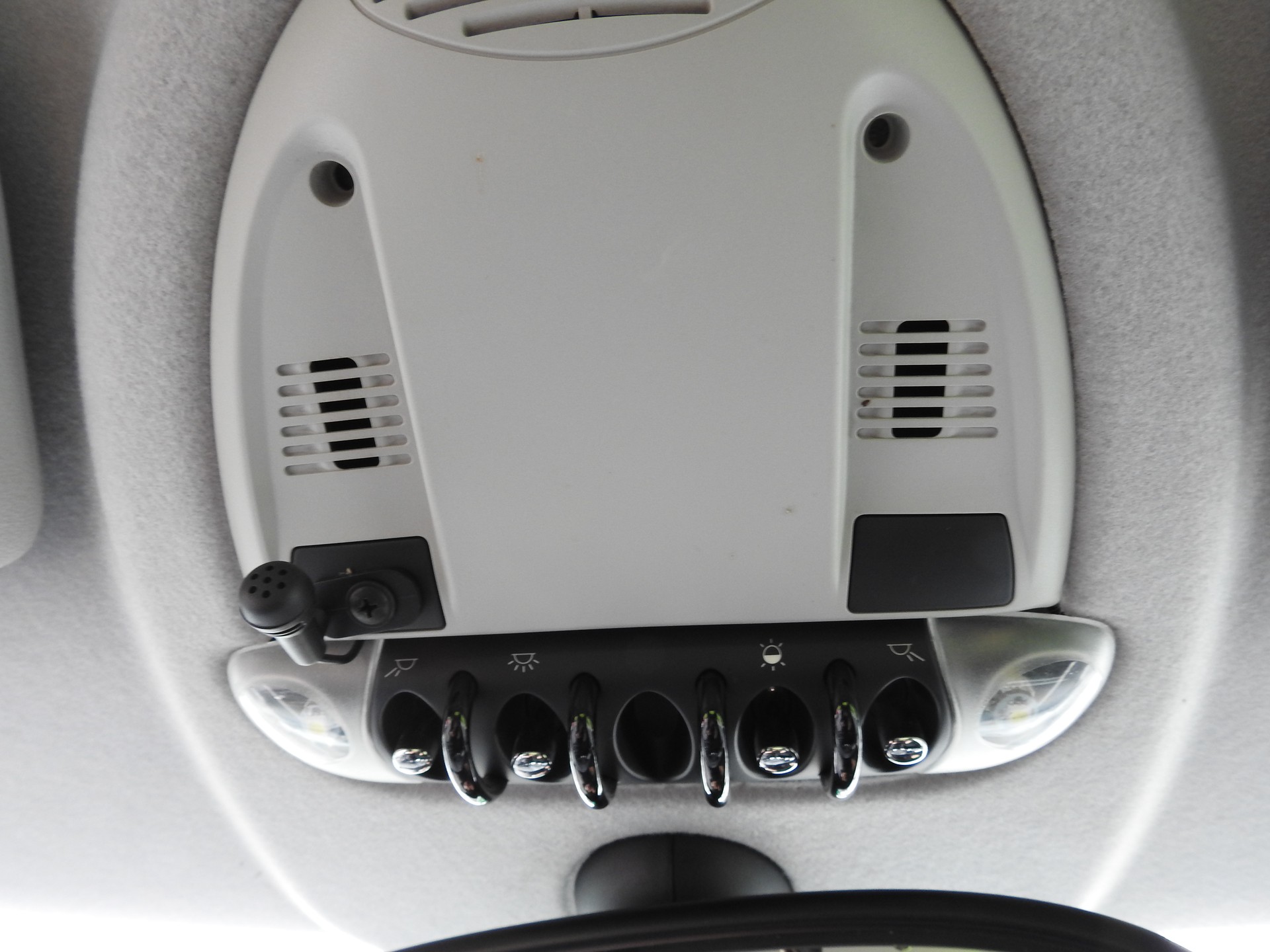 MINI Cooper-image-24