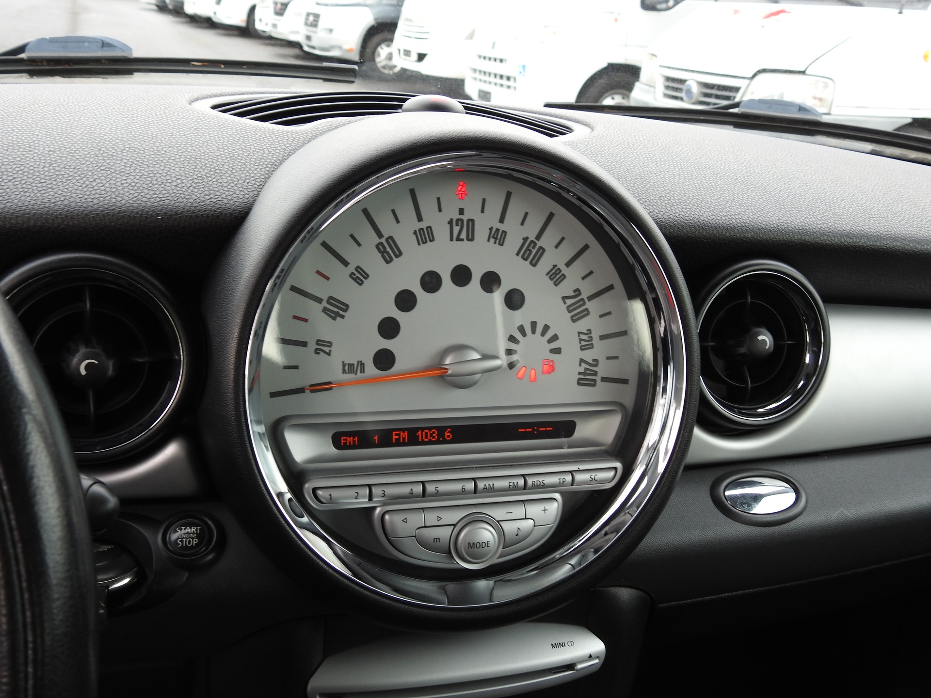 MINI Cooper-image-20