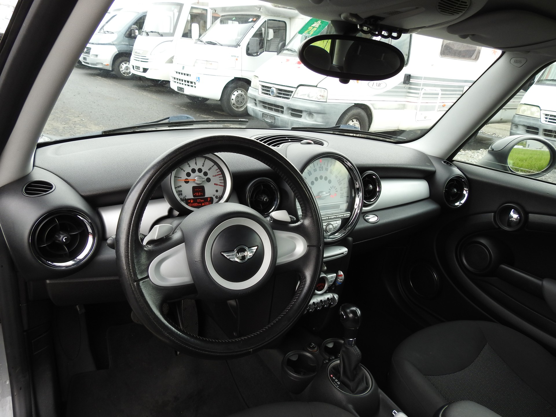 MINI Cooper-image-11