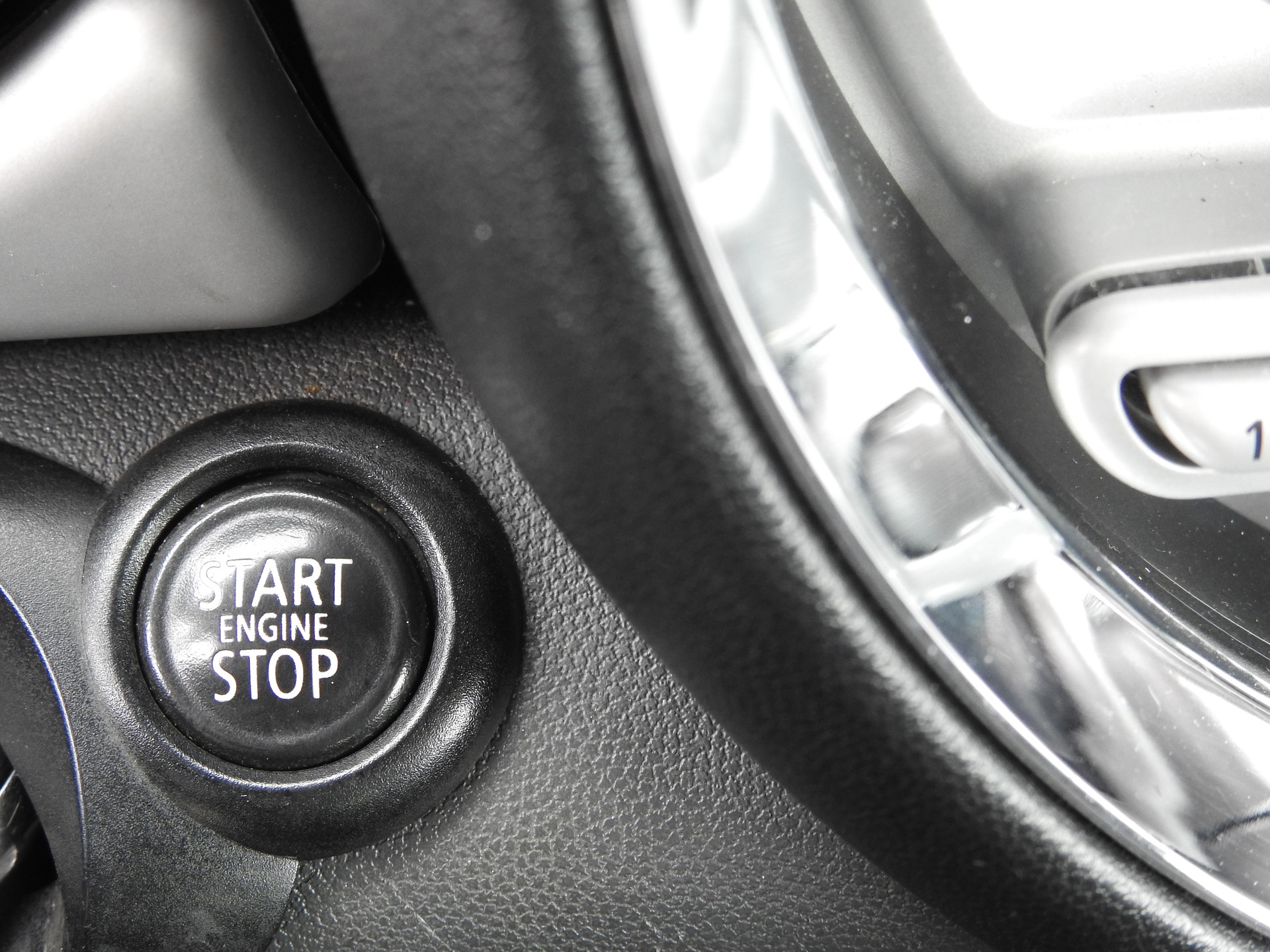 MINI Cooper-image-23