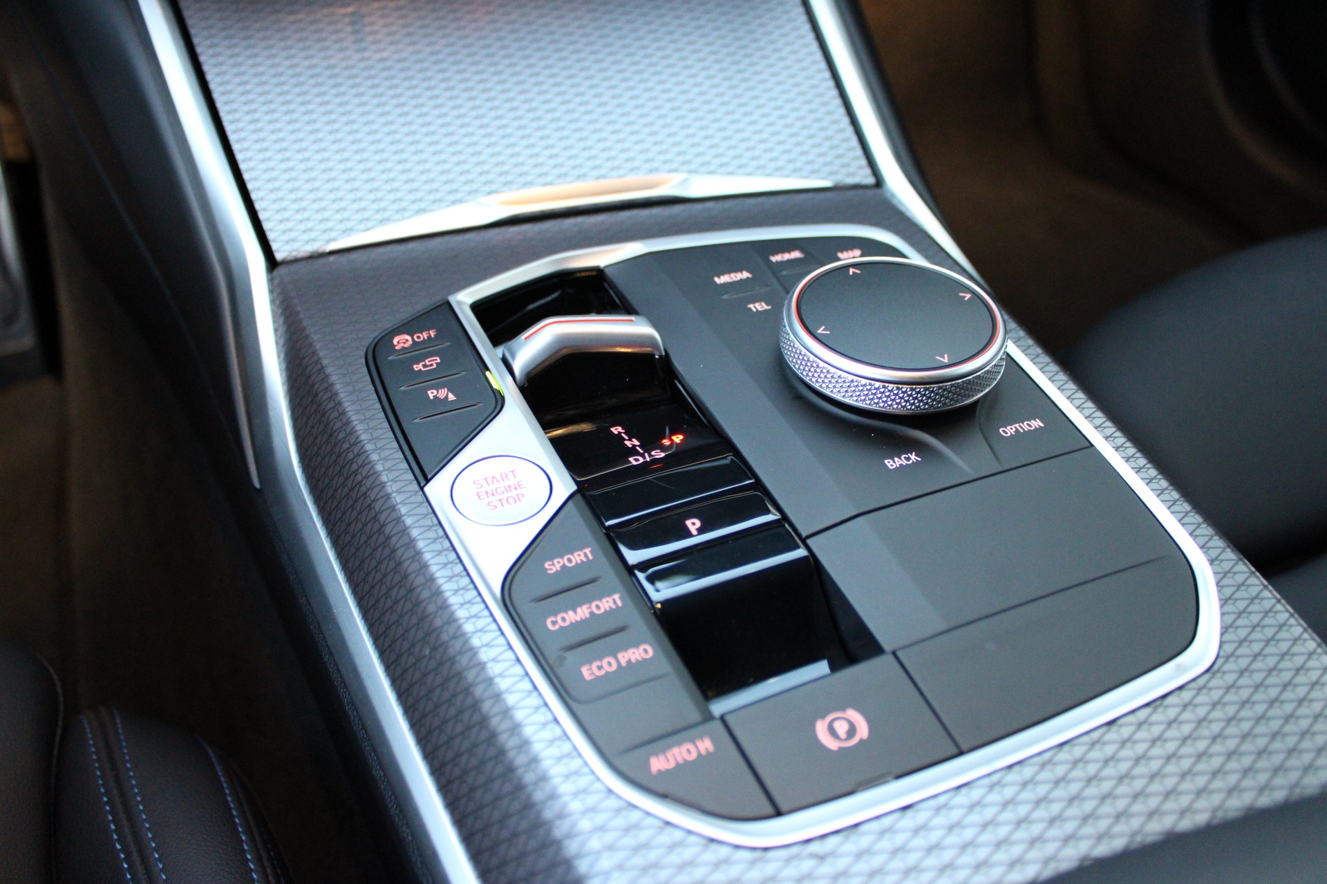 BMW 330d xDr 48V T M Sport-image-12