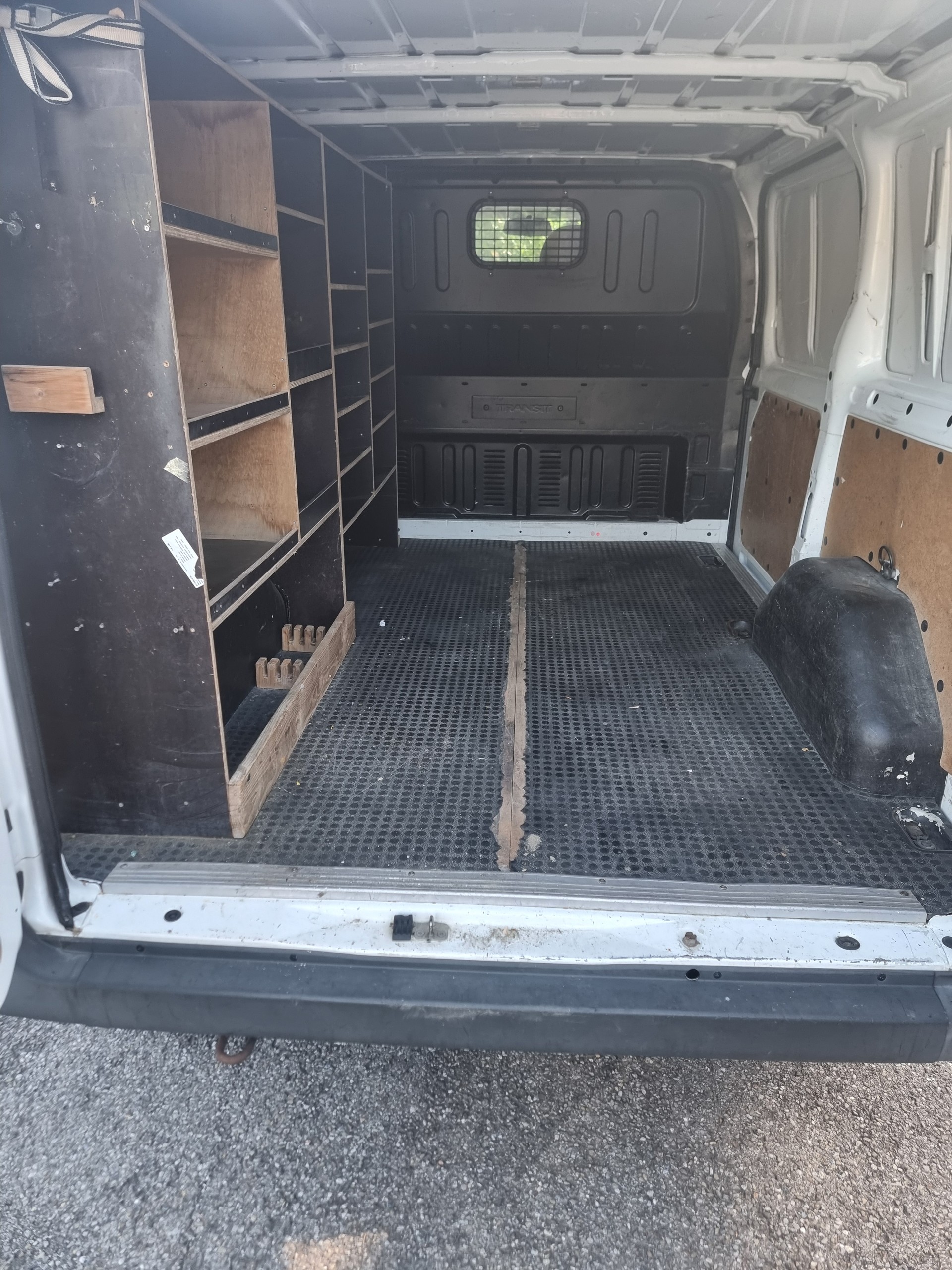 FORD Transit Van 260S Level 2-image-11