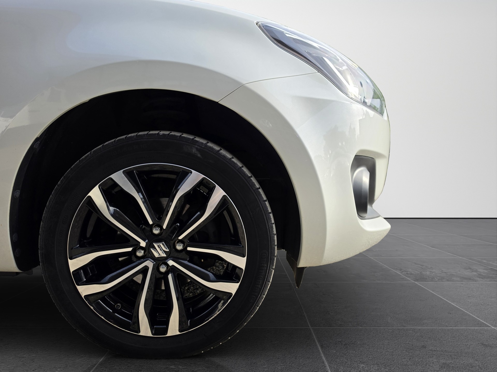 SUZUKI Swift 1.2i Piz Sulai Top Hybrid Allgrip 4x4-image-11