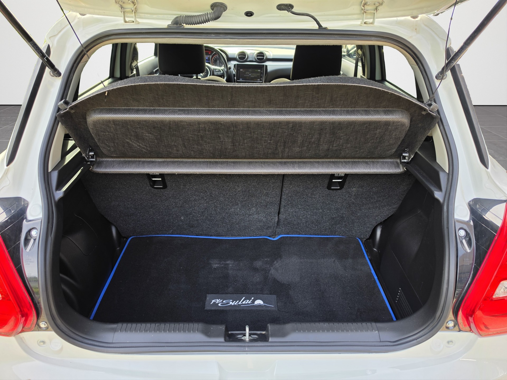 SUZUKI Swift 1.2i Piz Sulai Top Hybrid Allgrip 4x4-image-10