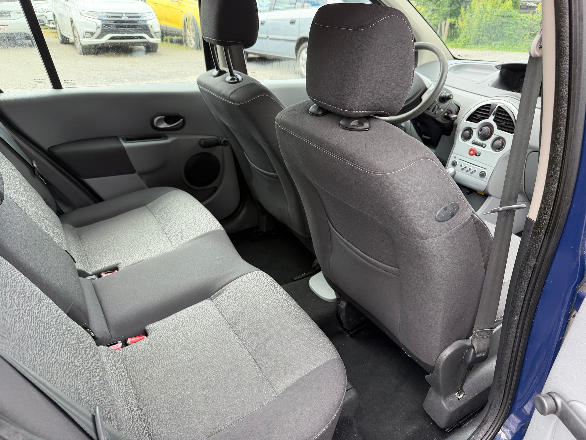 RENAULT Modus 1.2 16V T Expression-image-10