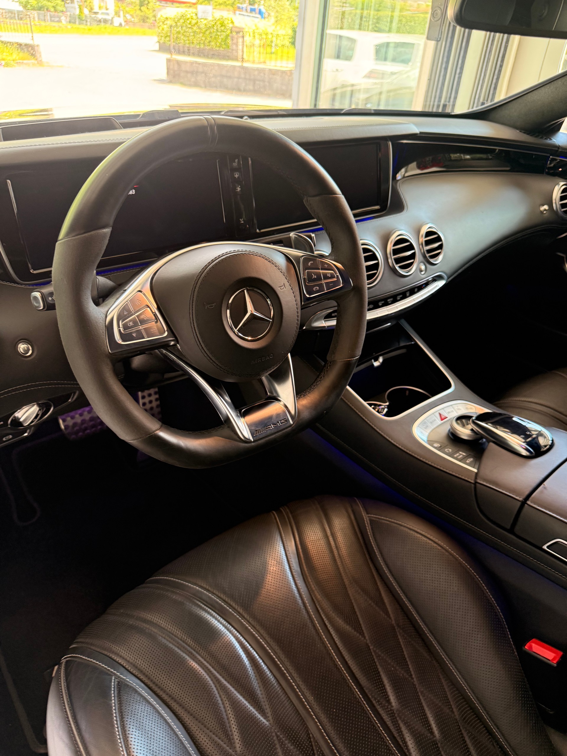 MERCEDES-BENZ S 63 AMG Coupé Speedshift MCT-image-9