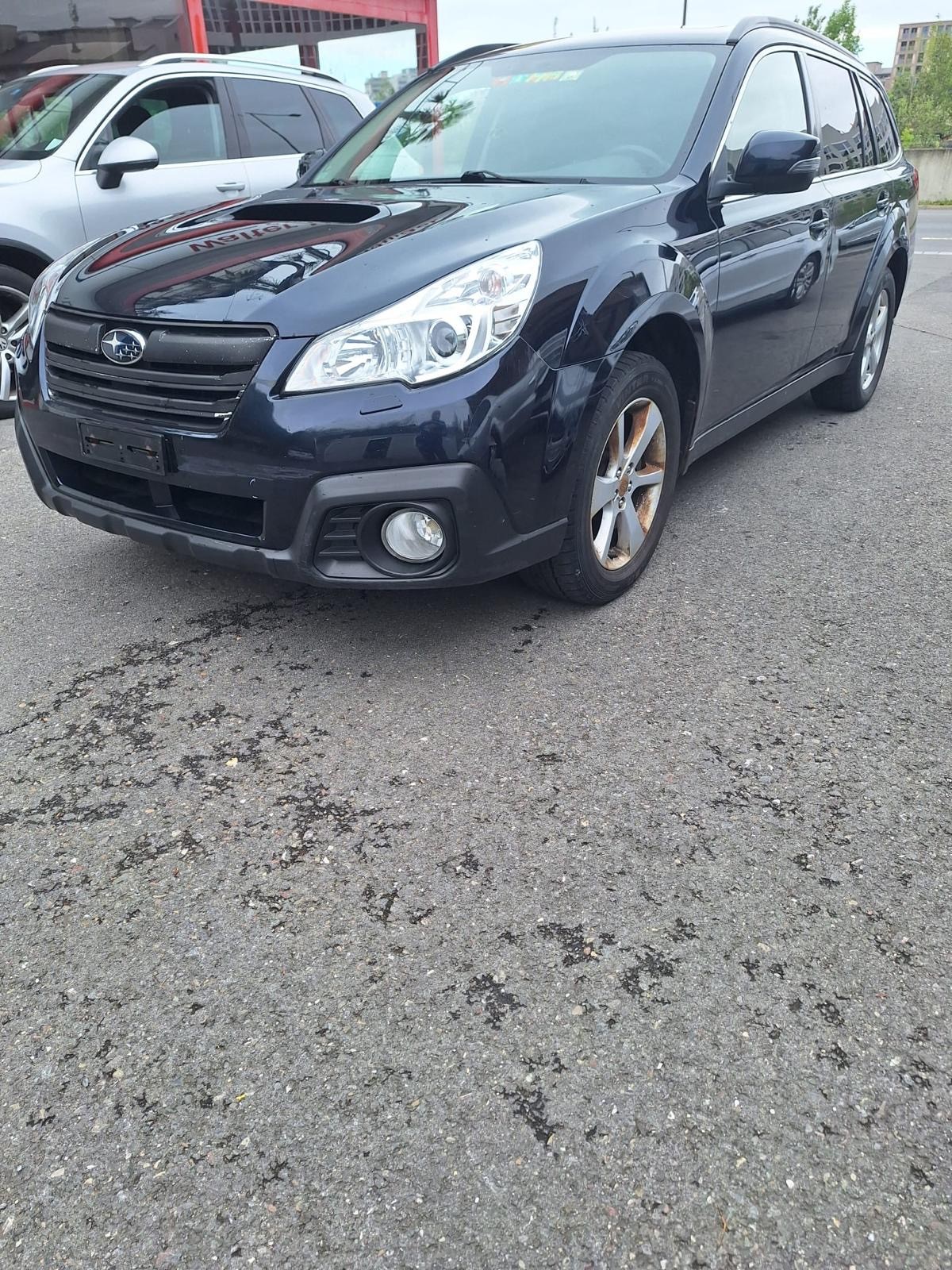 SUBARU Outback 2.0D Swiss Country AWD Lineartronic-image-1