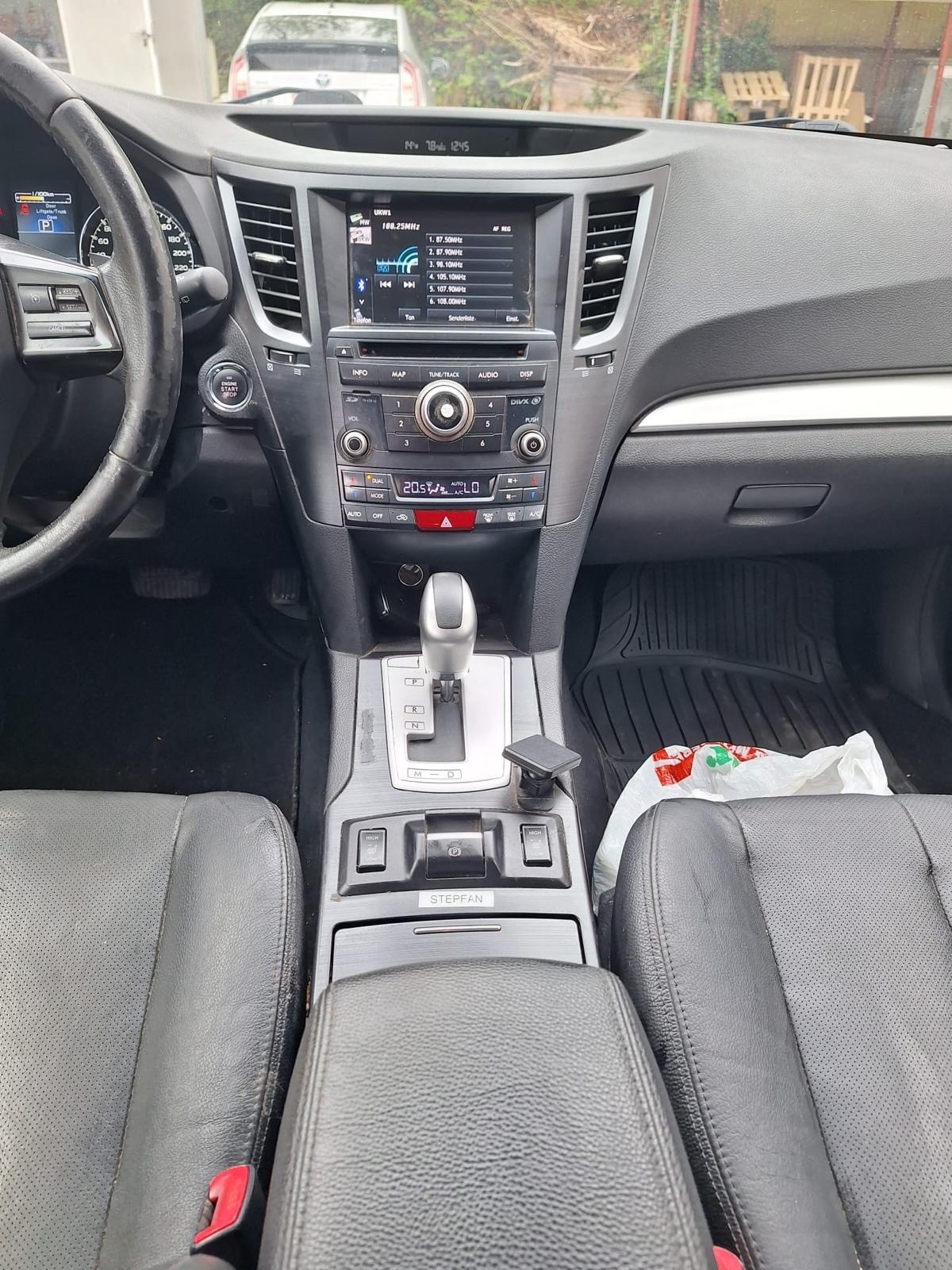 SUBARU Outback 2.0D Swiss Country AWD Lineartronic-image-13