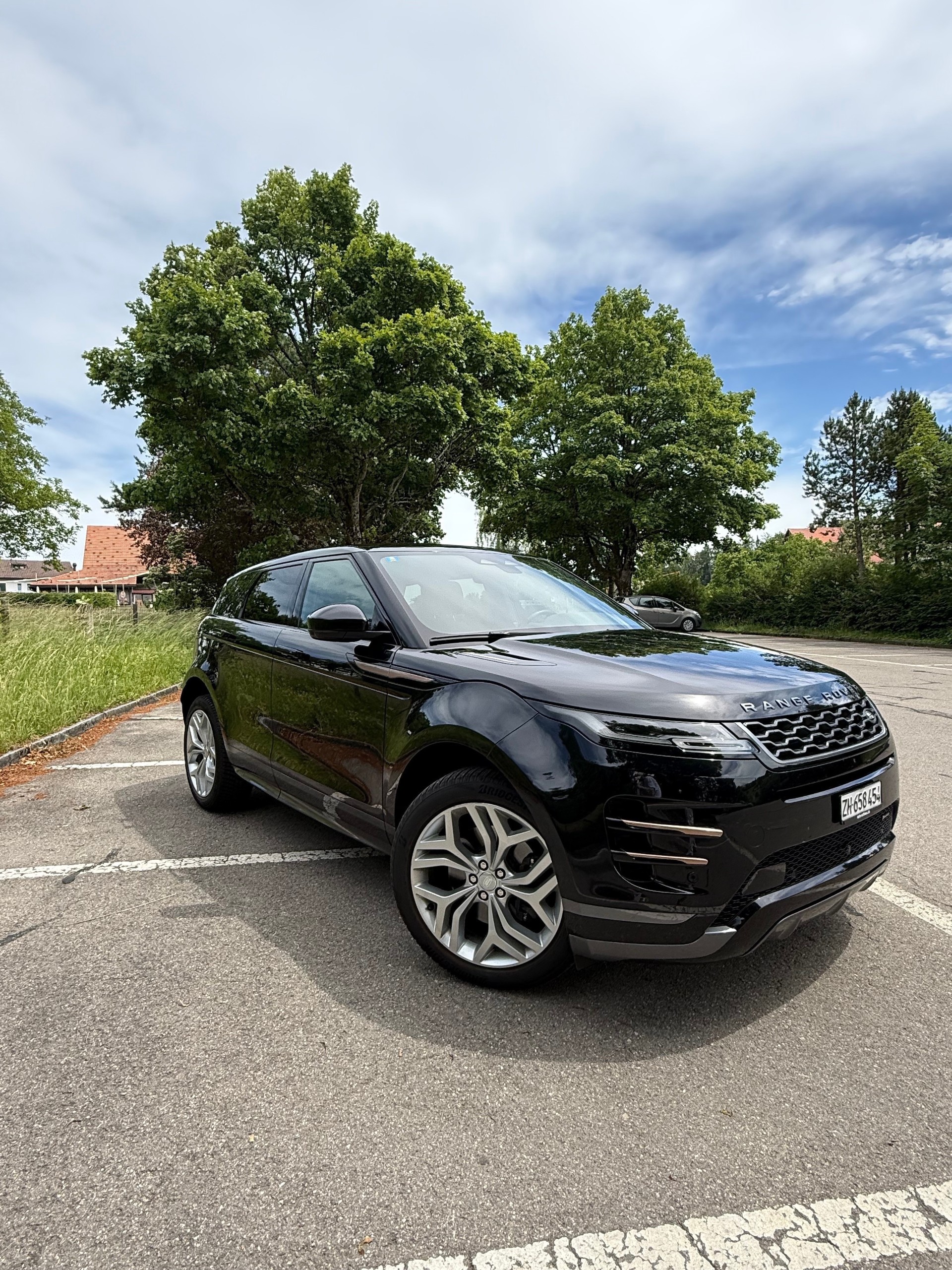 LAND ROVER 2.0 T R-Dynamic SE FRISCH AB MFK + 26 Monate Garantie-image-0