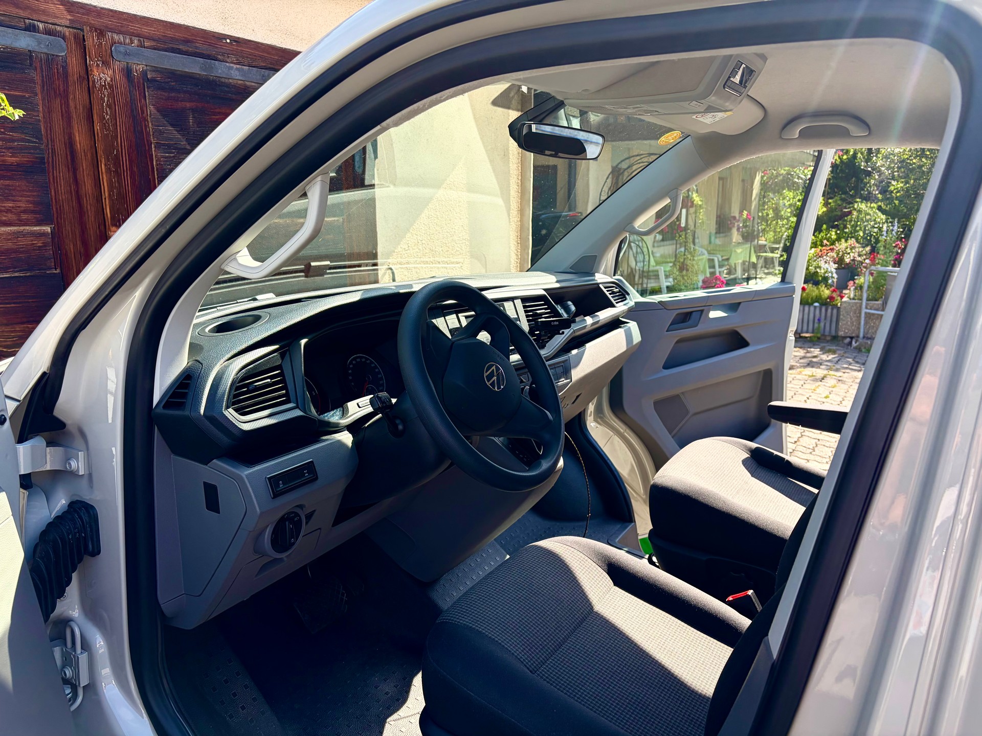 VW 2.0 TDI 150 DSG 4motion-image-2