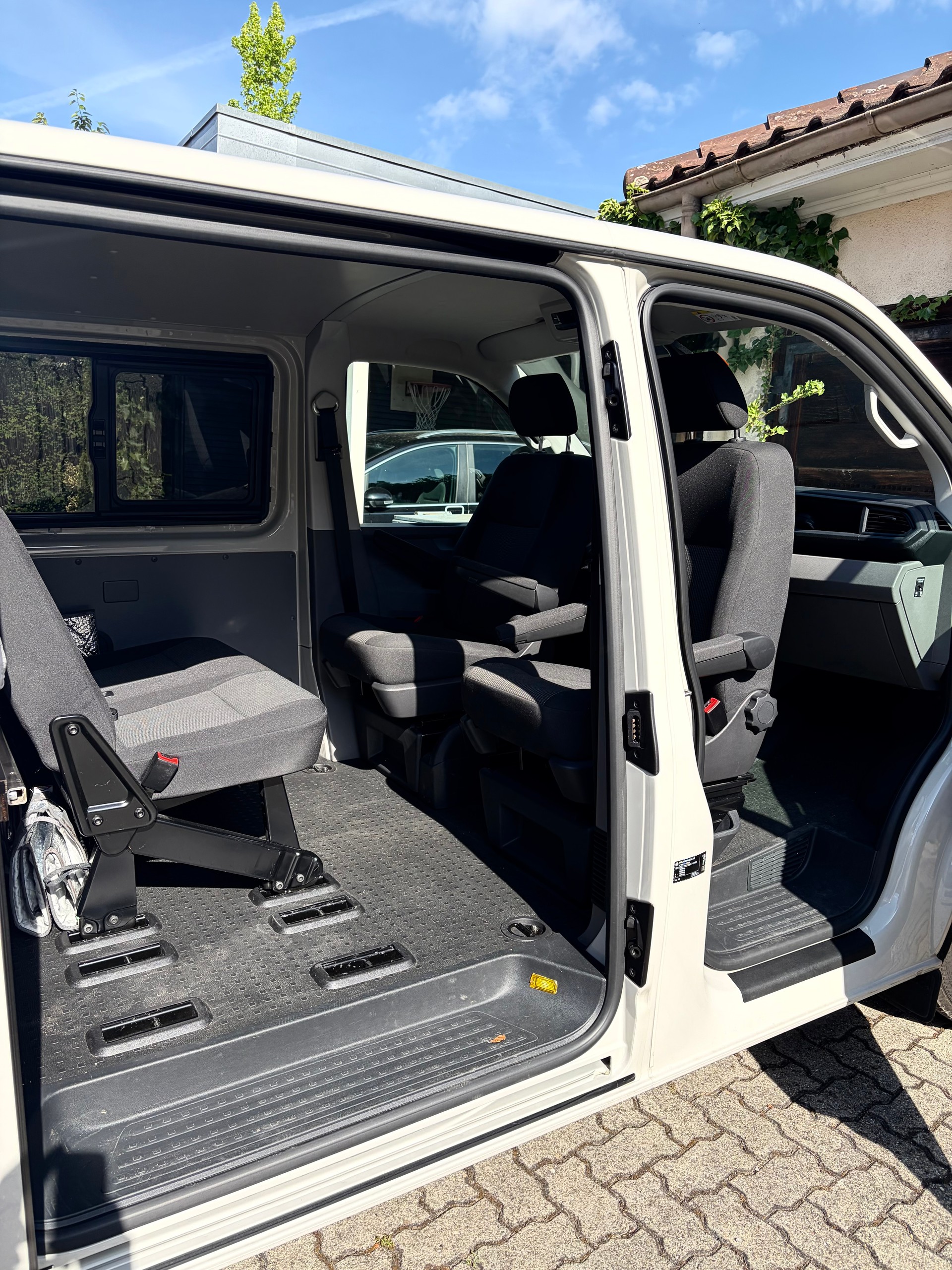 VW 2.0 TDI 150 DSG 4motion-image-3