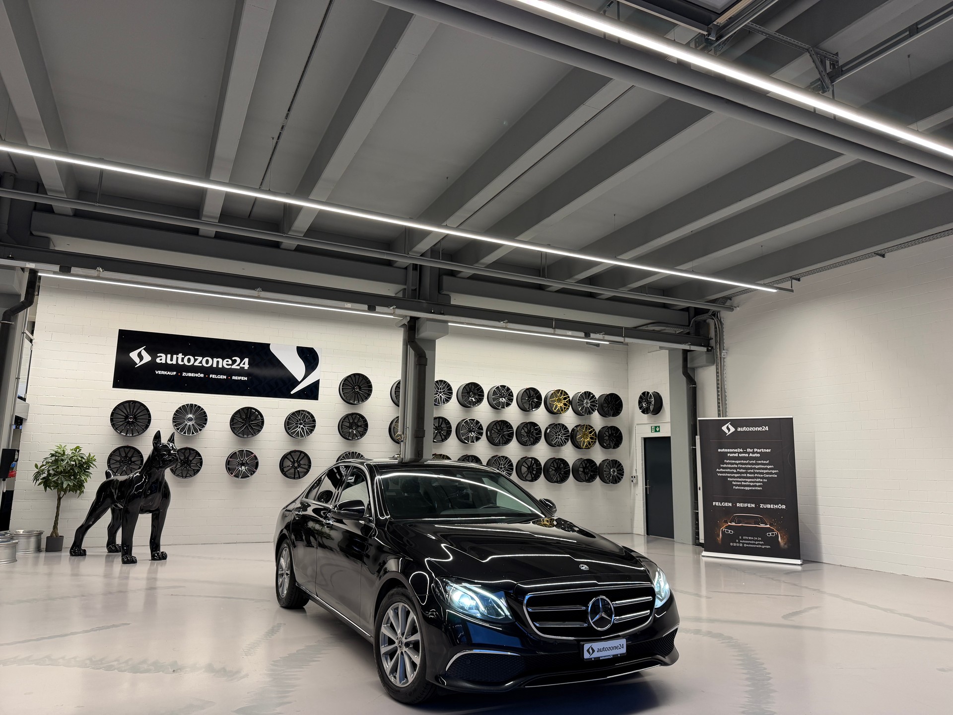 MERCEDES-BENZ E 200 Avantgarde