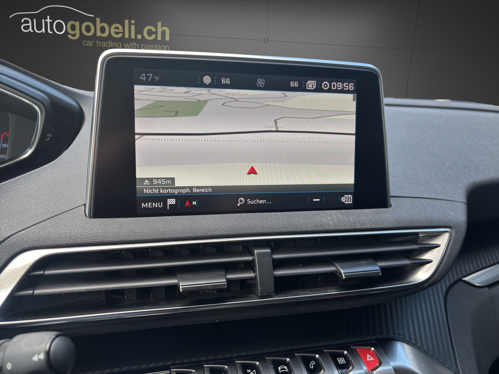 PEUGEOT 3008 1.2 PureTech Business Line EAT-image-7
