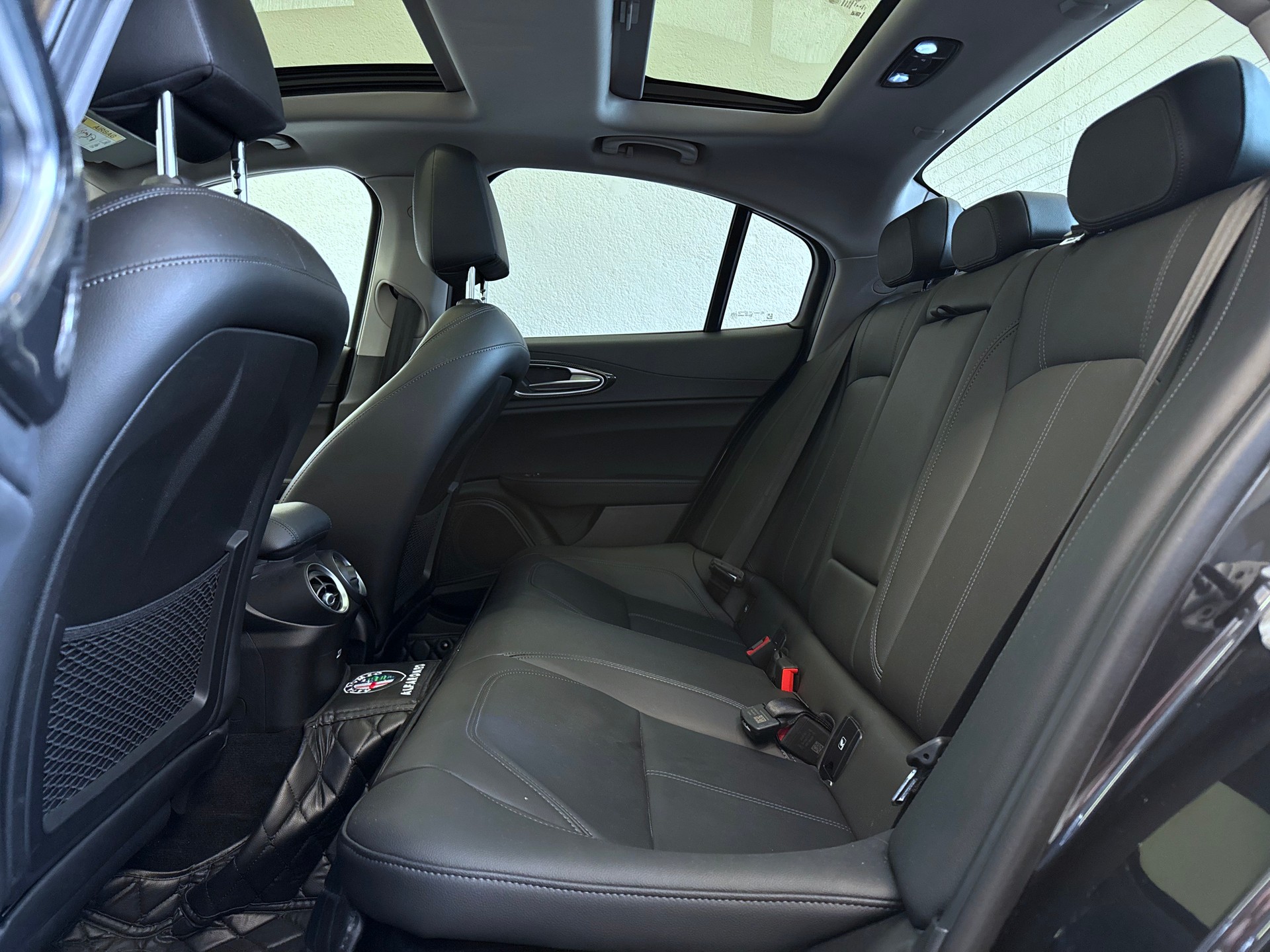 ALFA ROMEO Giulia 2.0 Super Automatic-image-19