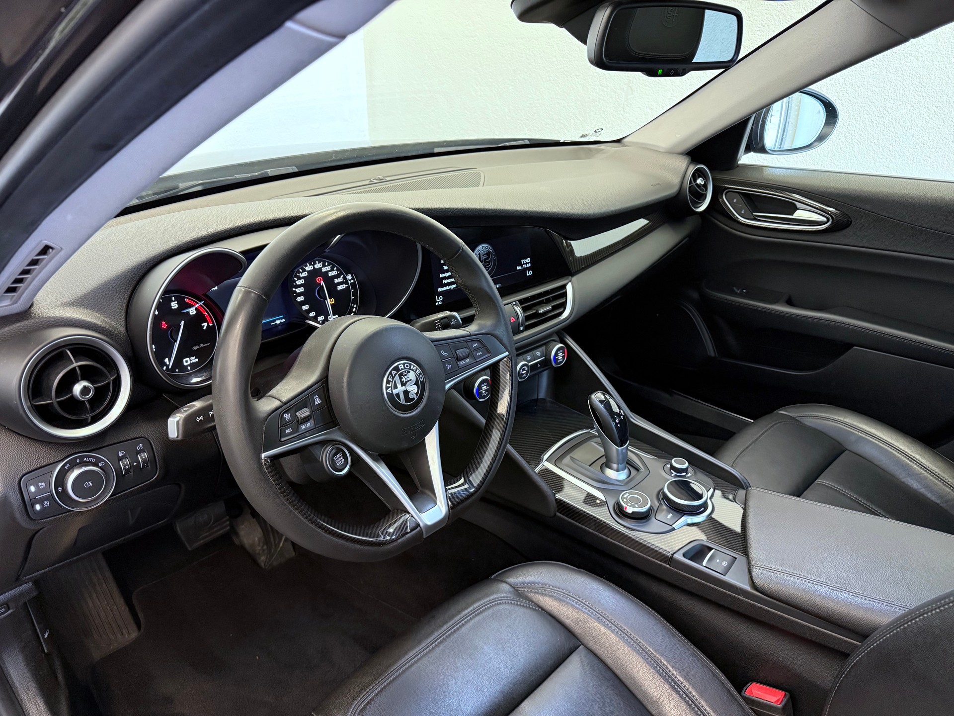 ALFA ROMEO Giulia 2.0 Super Automatic-image-15
