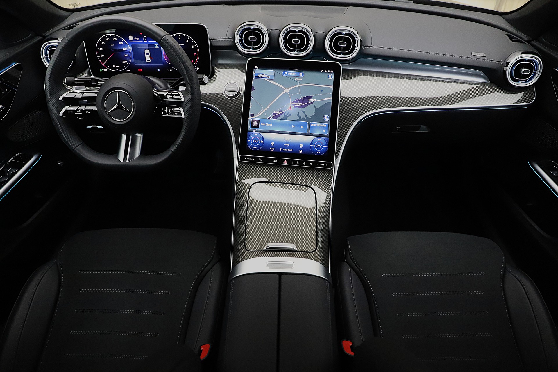 MERCEDES-BENZ C 300 AMG Line Premium und Night Paket-image-5