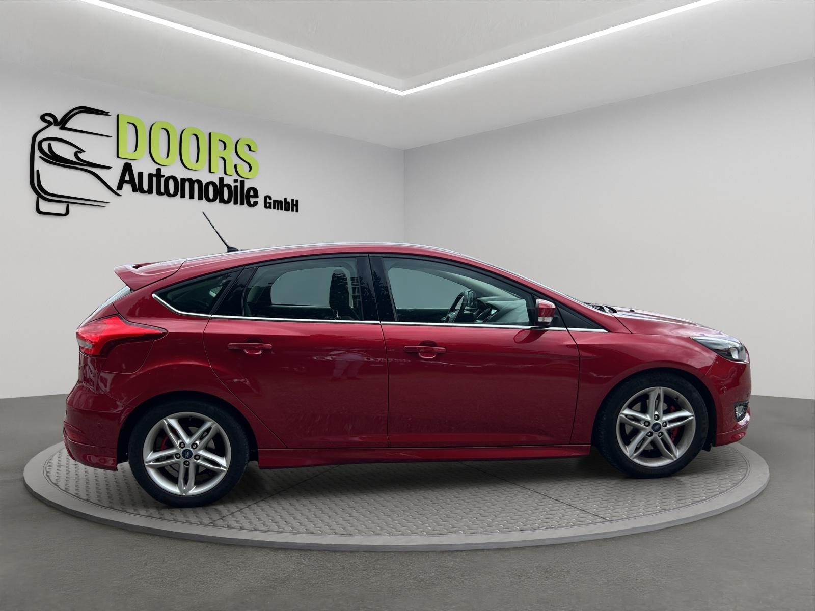 FORD Focus 1.5 SCTi Titanium X Automatic-image-6