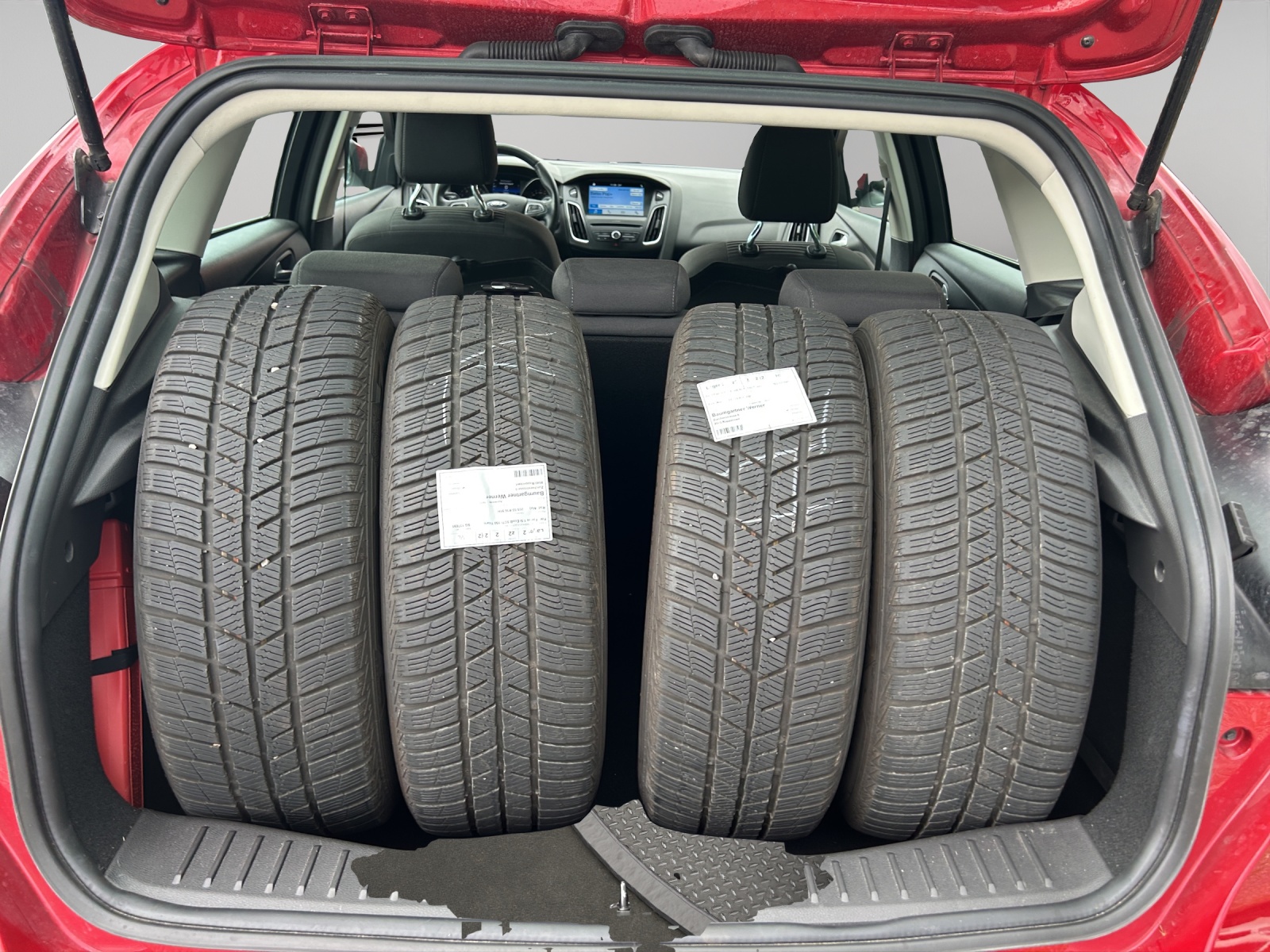 FORD Focus 1.5 SCTi Titanium X Automatic-image-18