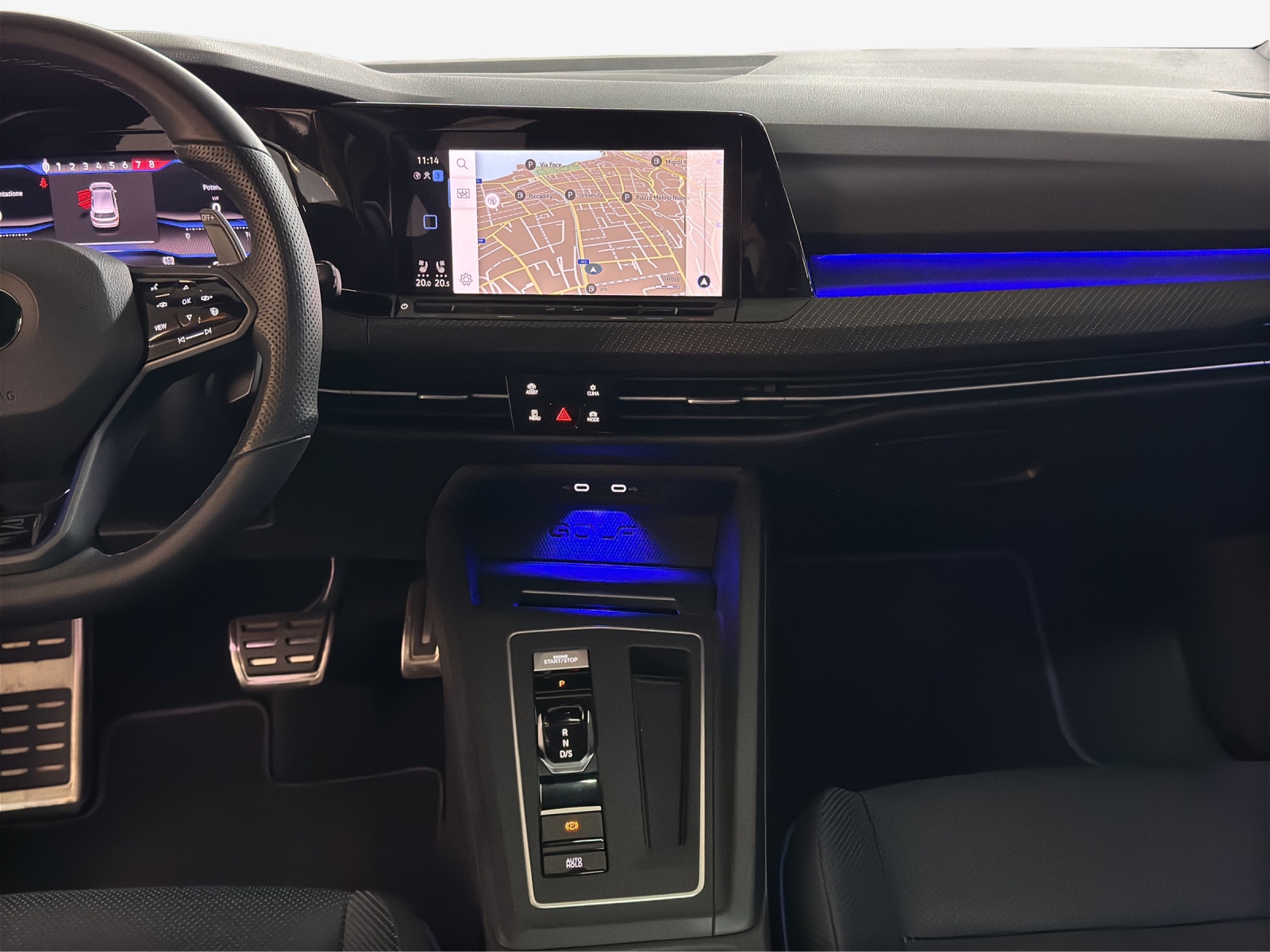 VW Golf 2.0 TSI R DSG 4Motion-image-10