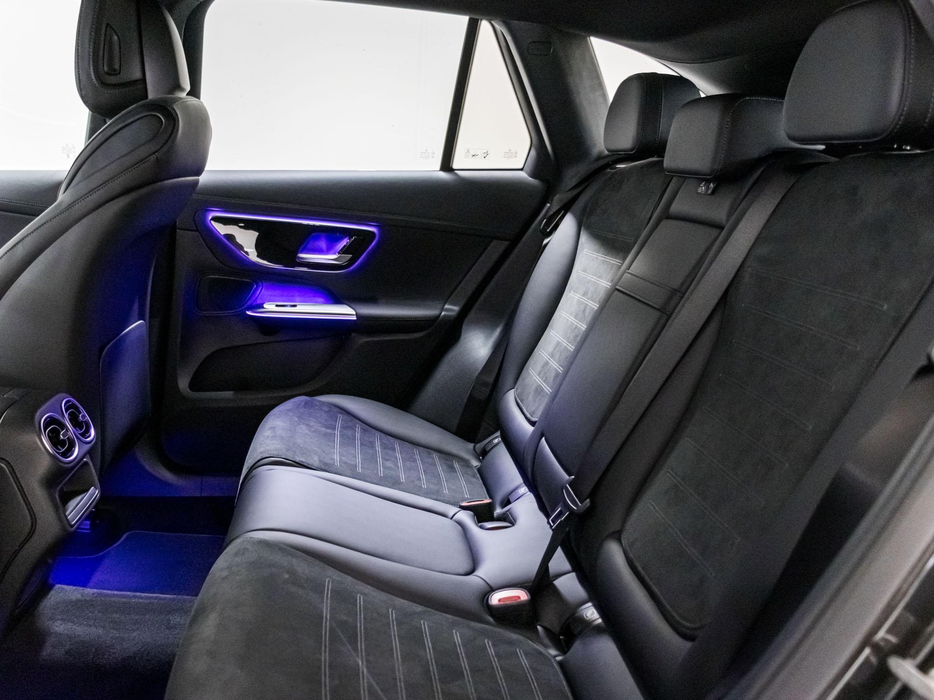 MERCEDES-BENZ GLC 200 4MATIC-image-7
