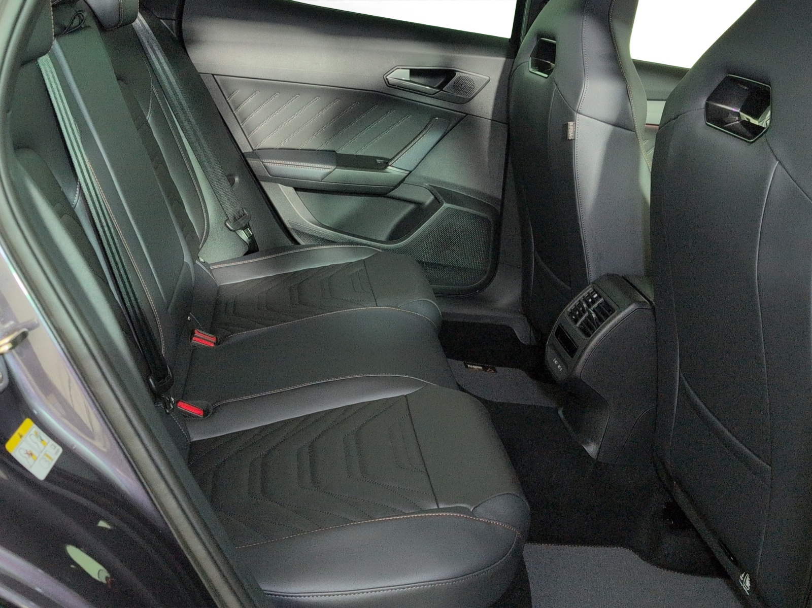 CUPRA Formentor 2.0TSI 4Drive Prime Edition DSG-image-8
