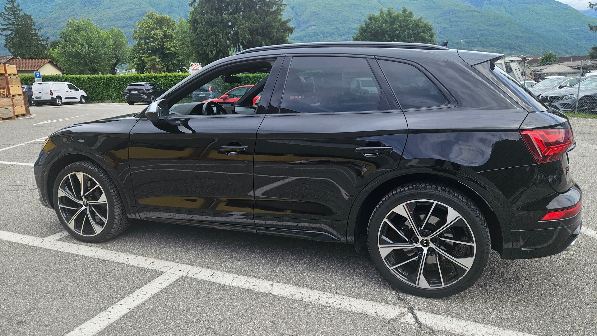 AUDI SQ5 TDI quattro tiptronic-image-4