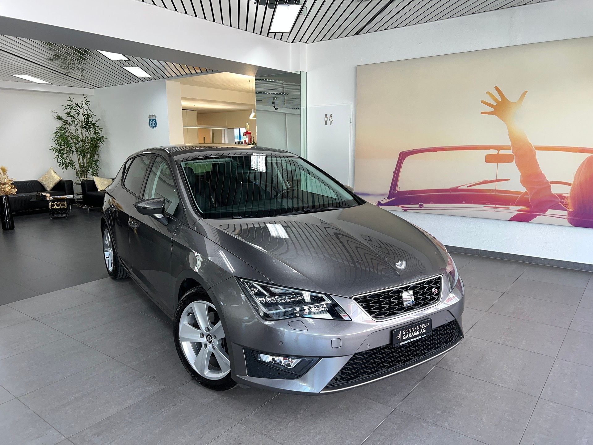 SEAT Leon 1.4 TSI FR Line-image-0