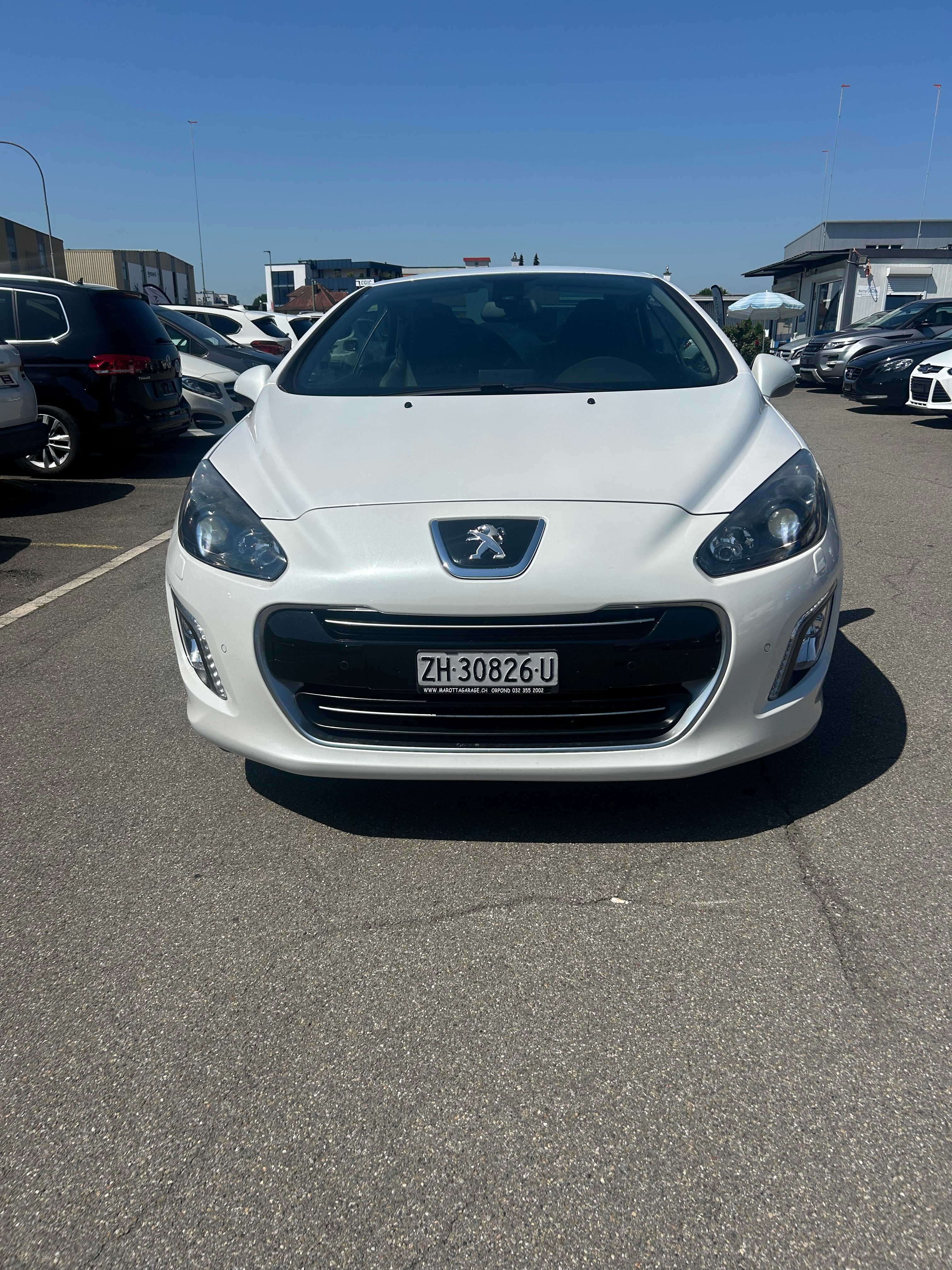 PEUGEOT 1.2 130 GT Line EAT8 — slika 5