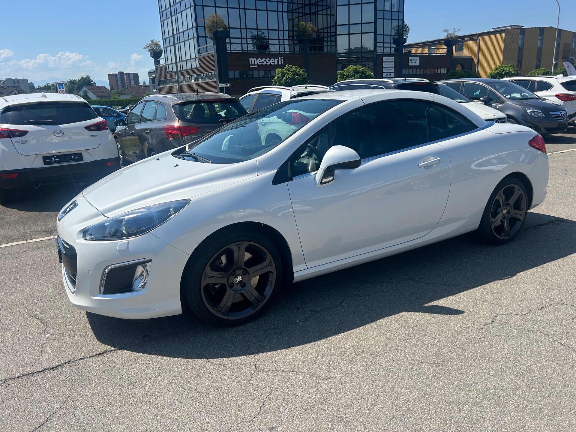 PEUGEOT 308 CC 1.6 16V Turbo Allure-image-8