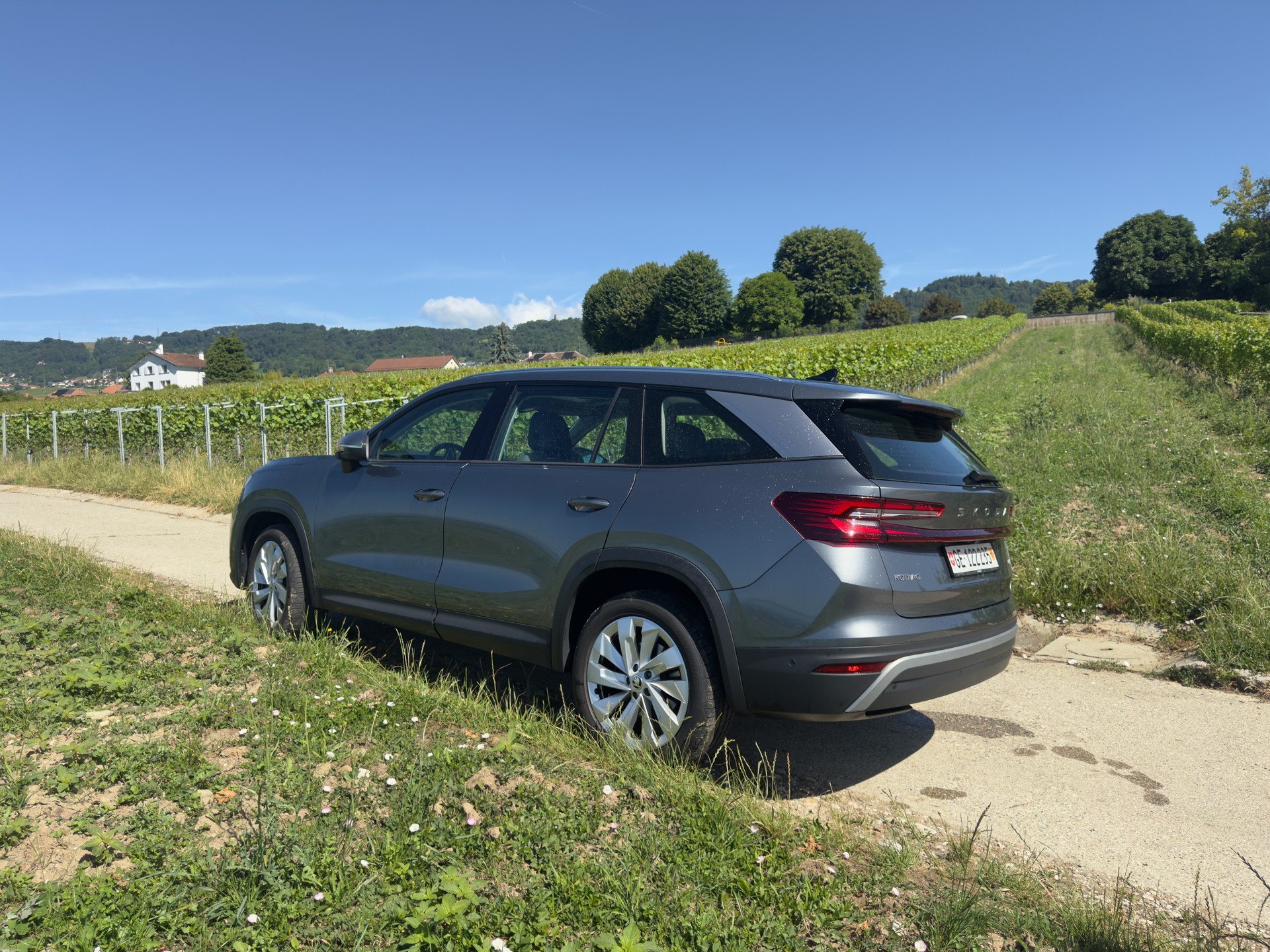 SKODA 2.0 TDI Selection-image-0