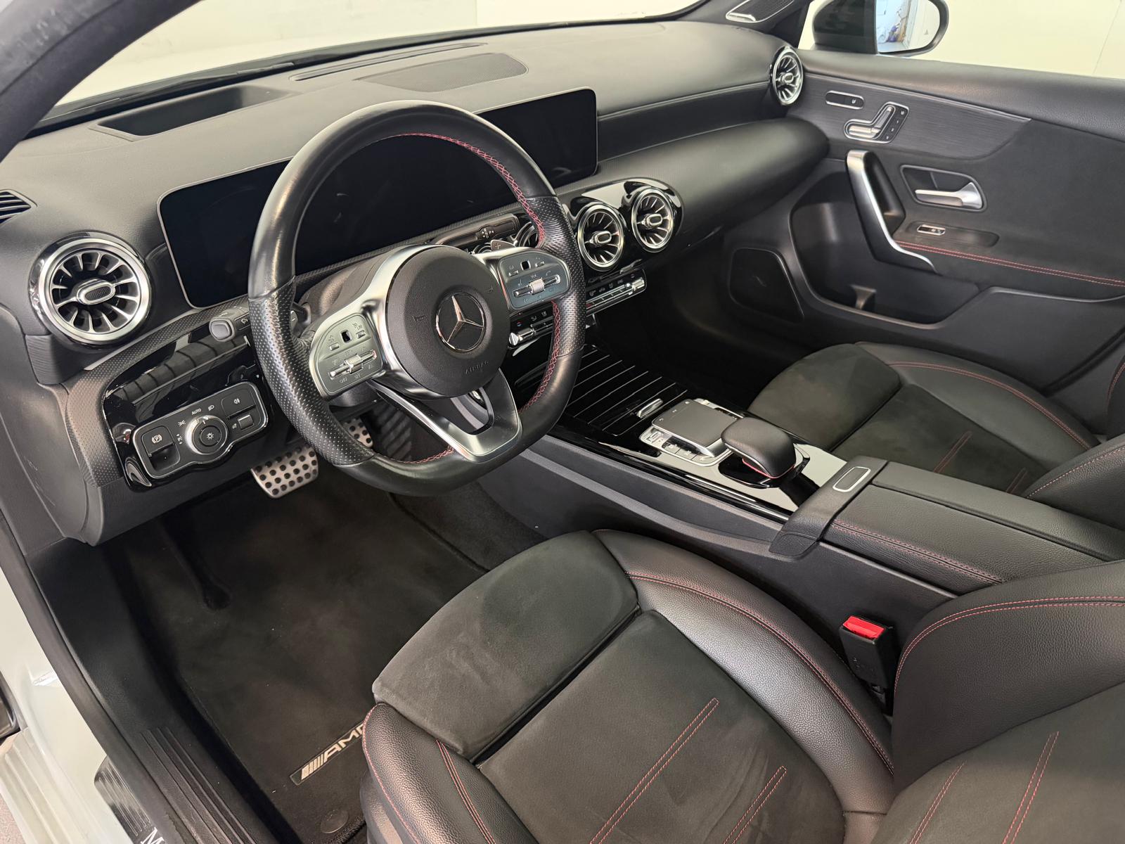 MERCEDES-BENZ A 250 4Matic AMG Line 4Matic 7G-DCT-image-14