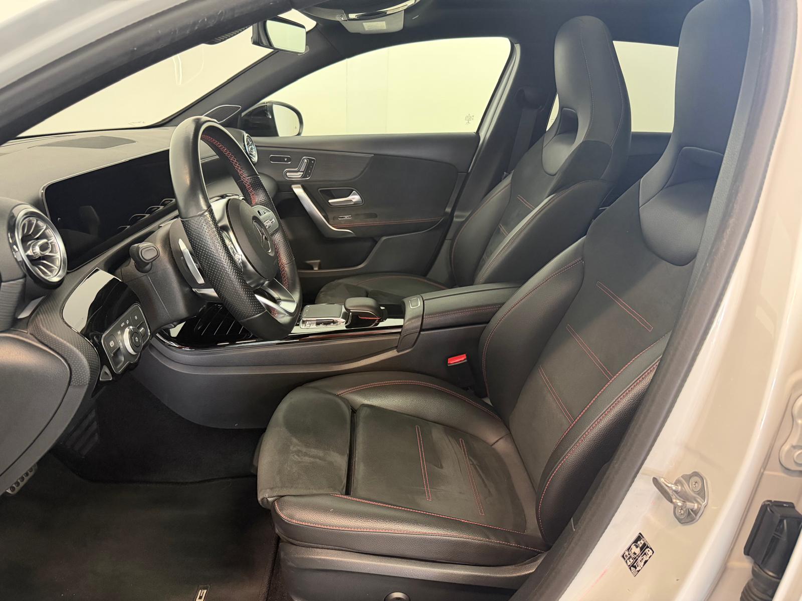 MERCEDES-BENZ A 250 4Matic AMG Line 4Matic 7G-DCT-image-15