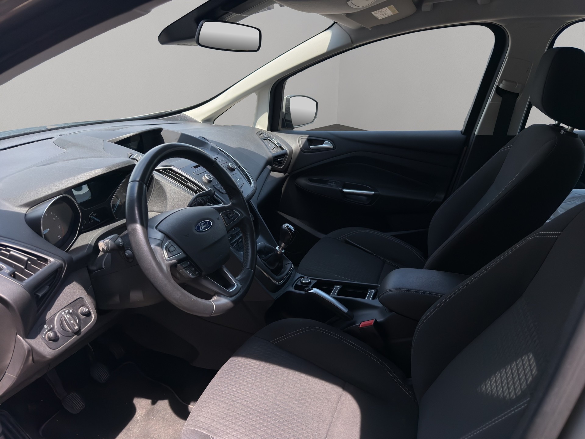 FORD C-Max 1.0 SCTi Trend-image-8