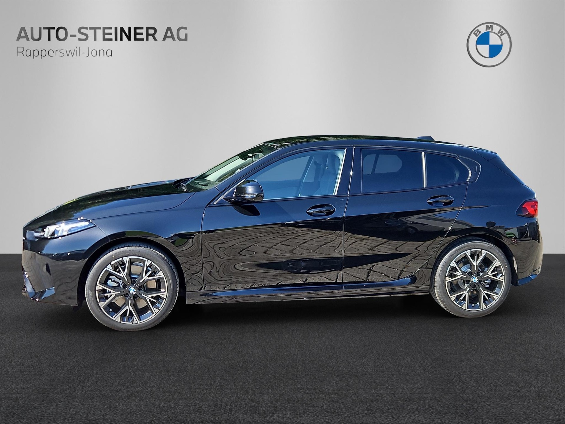 BMW 123 xDrive M Sport-image-1