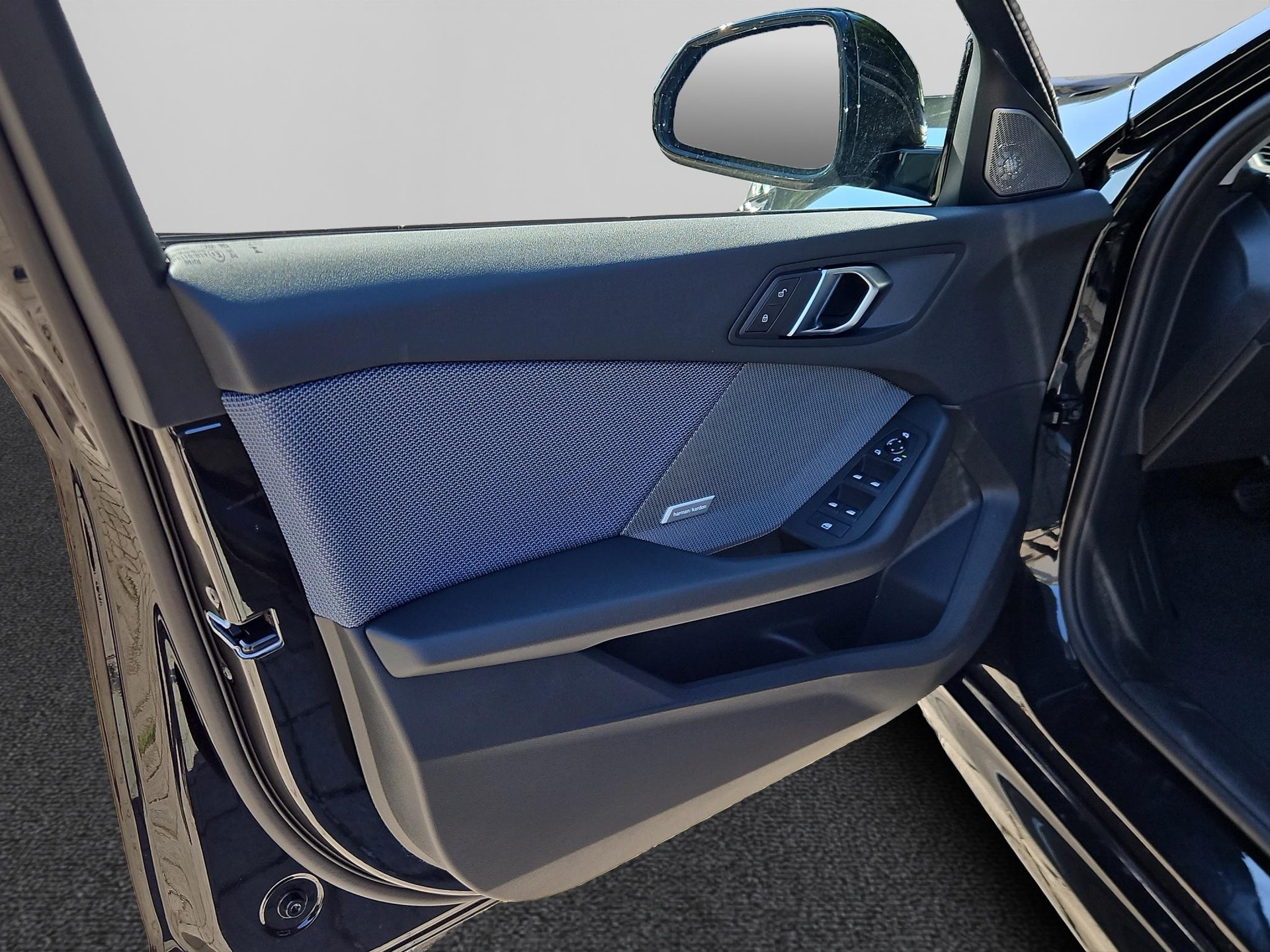 BMW 123 xDrive M Sport-image-10