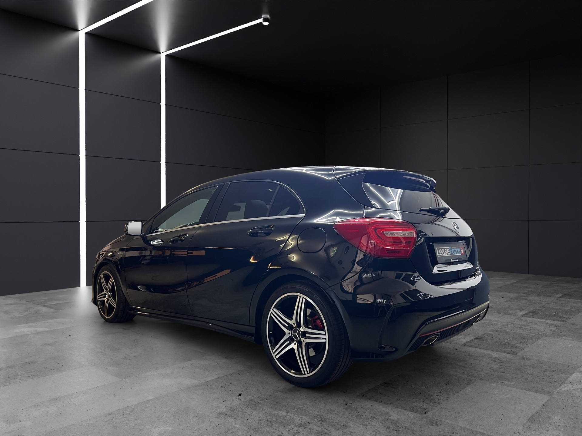 MERCEDES-BENZ A 250 Sport 7G-DCT-image-5
