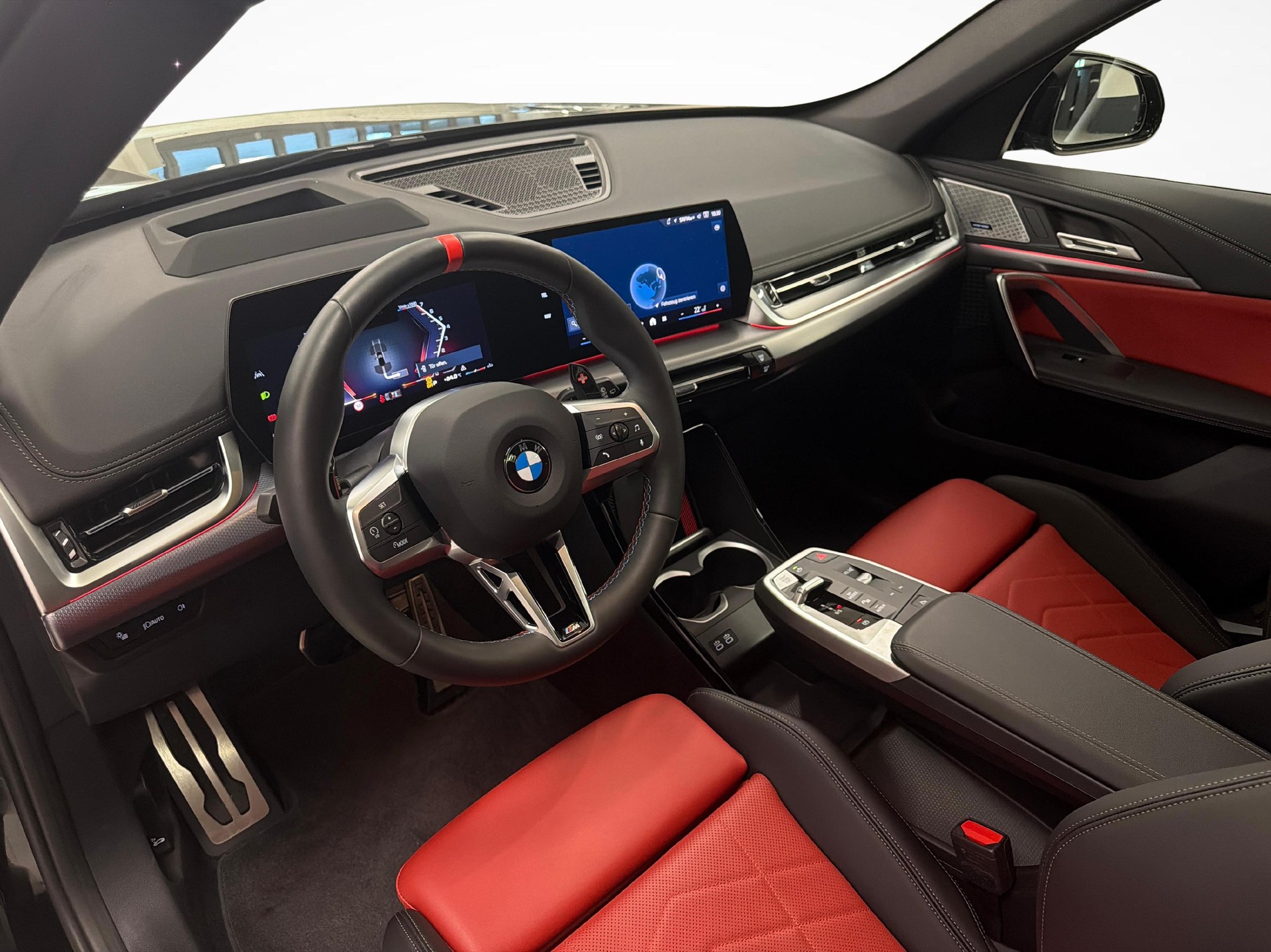 BMW X1 M35i-image-10