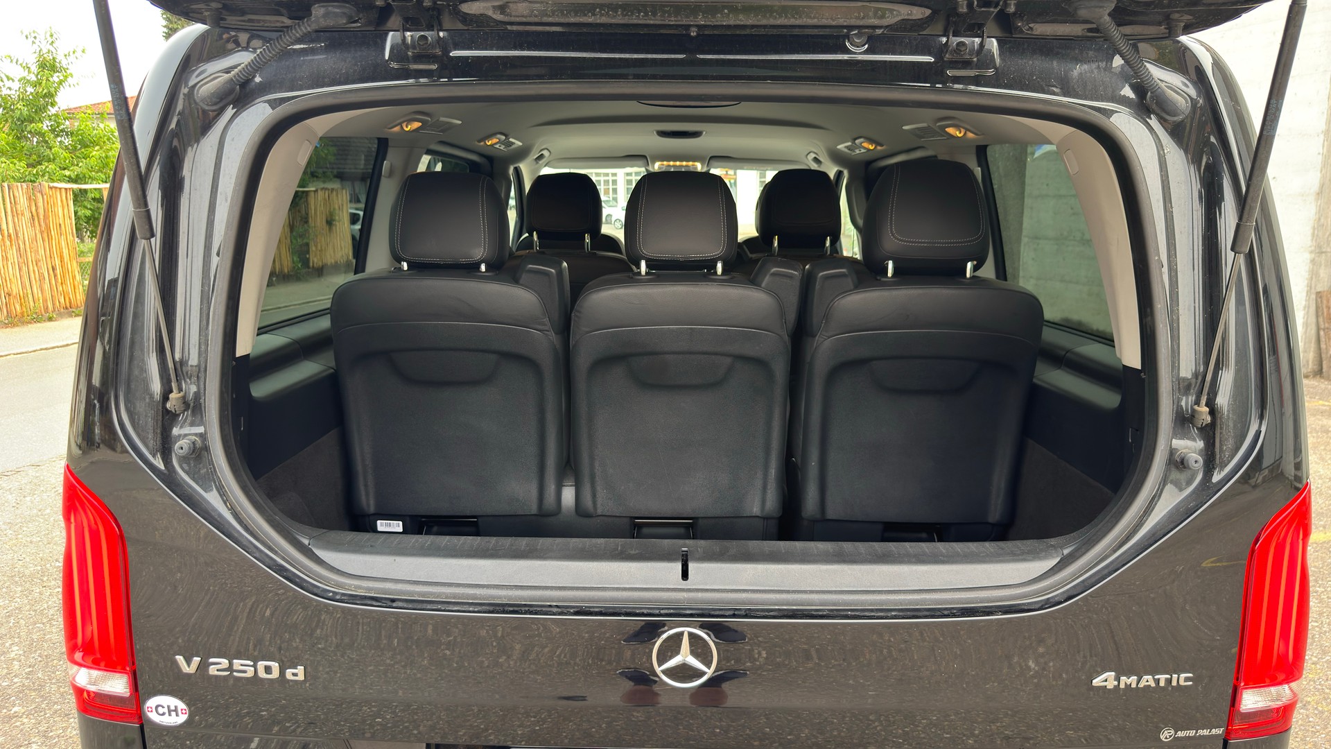 MERCEDES-BENZ V 250 d lang Avantgarde 4Matic G-Tronic-image-11
