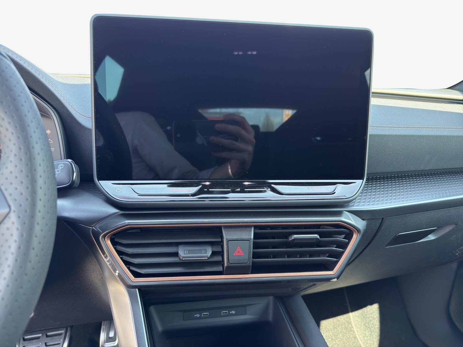 CUPRA Formentor 1.5 e-HYBRID pHEV Black Symphony DSG-image-10