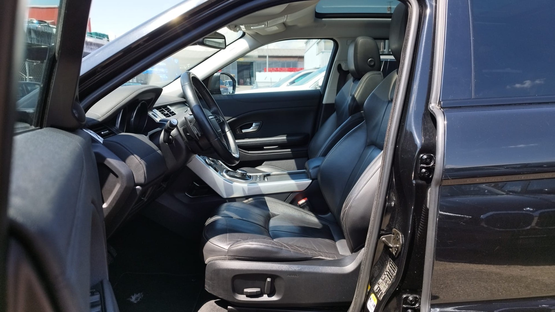 LAND ROVER Range Rover Evoque 2.0 TD4 HSE AT9-image-7