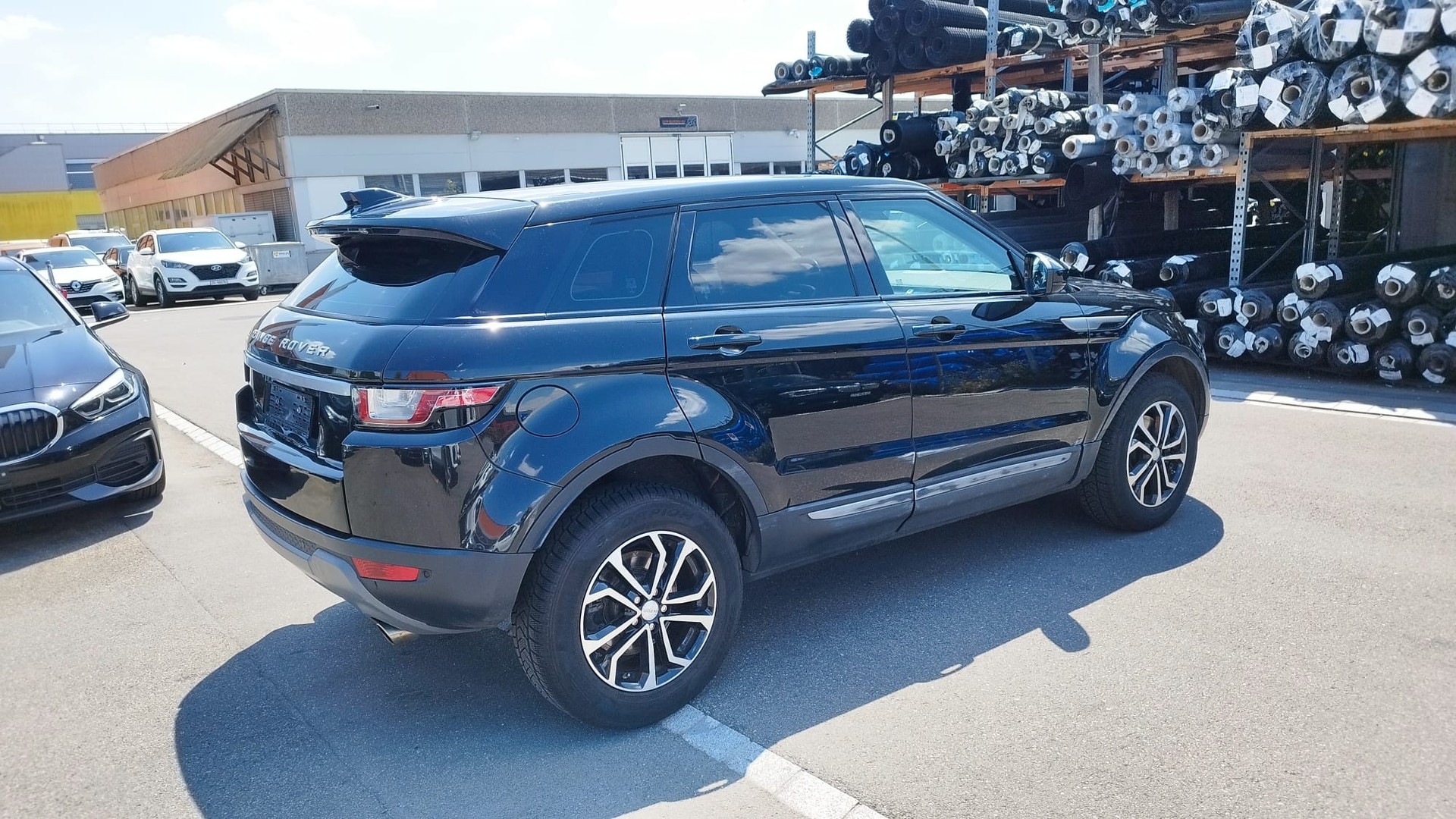 LAND ROVER Range Rover Evoque 2.0 TD4 HSE AT9-image-2