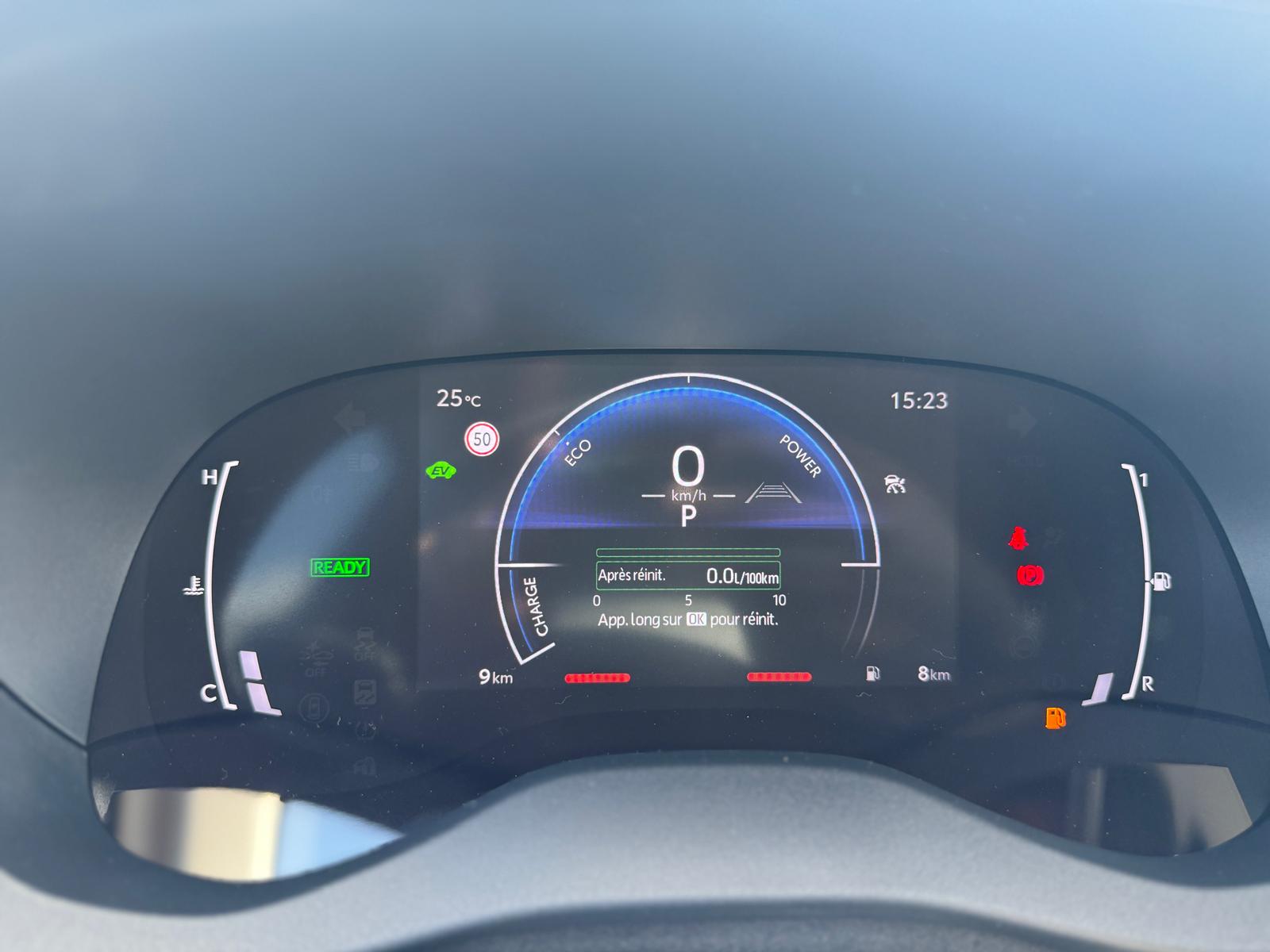 TOYOTA Yaris Cross 1.5 Comfort e-CVT-image-18