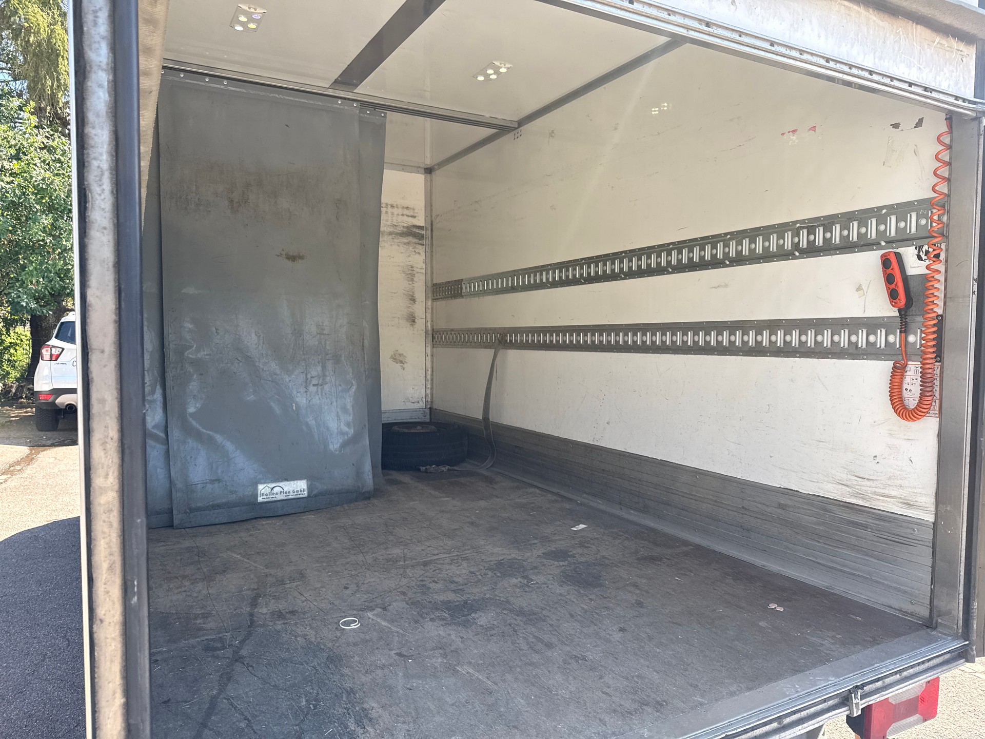IVECO 35 S 13-image-6