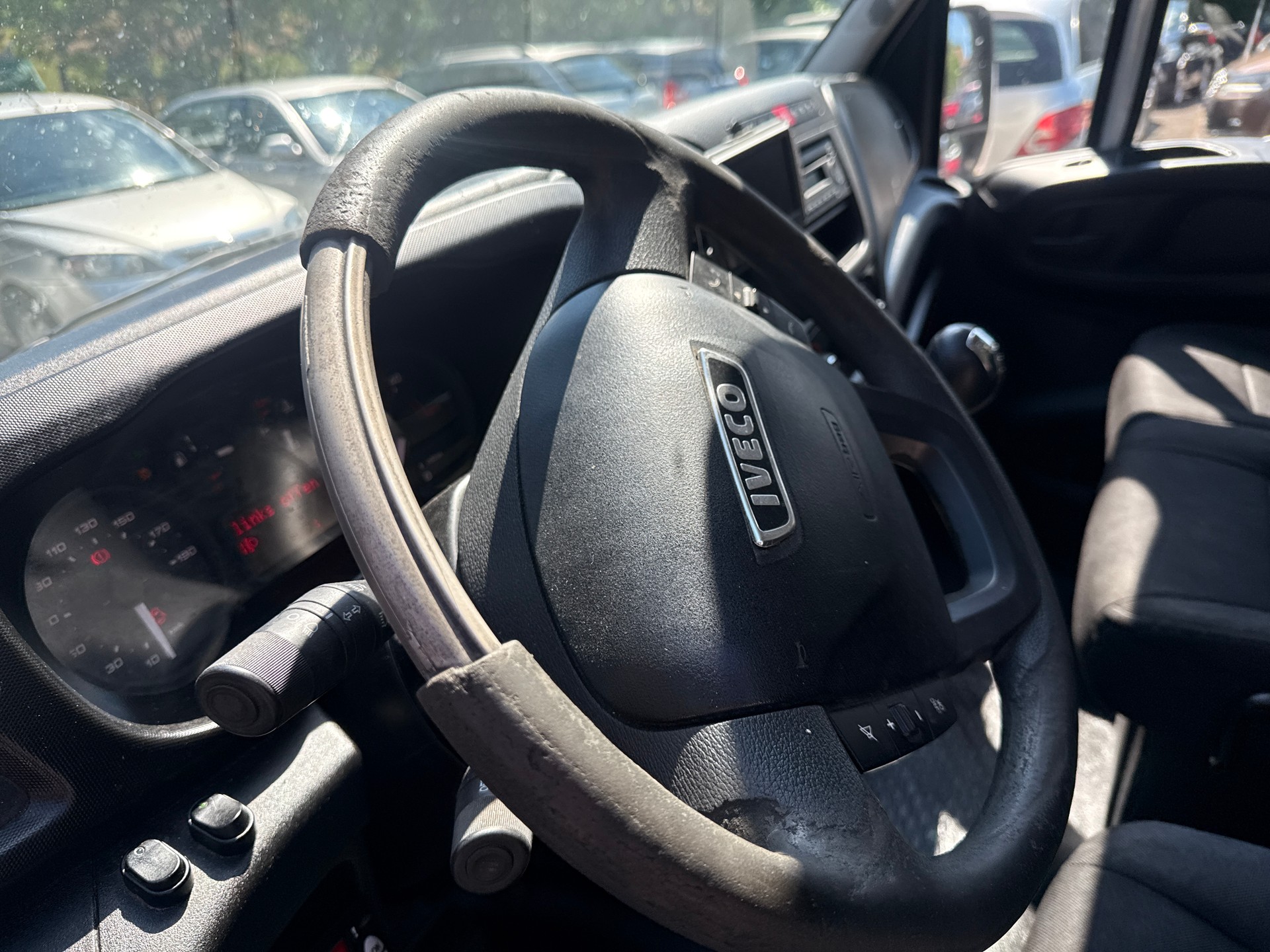 IVECO 35 S 13-image-9