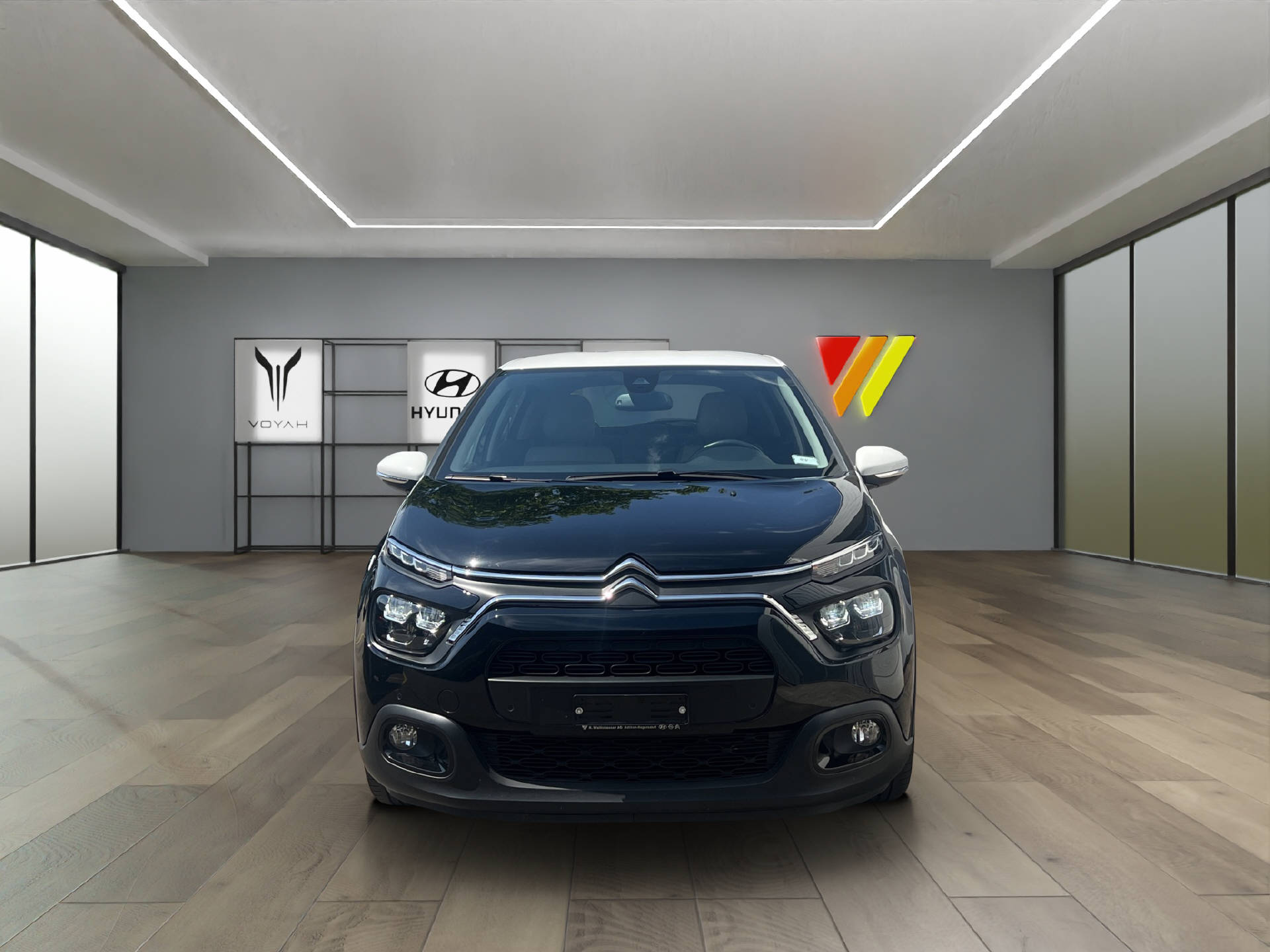 CITROEN C3 1.2 PureTech Shine-image-2
