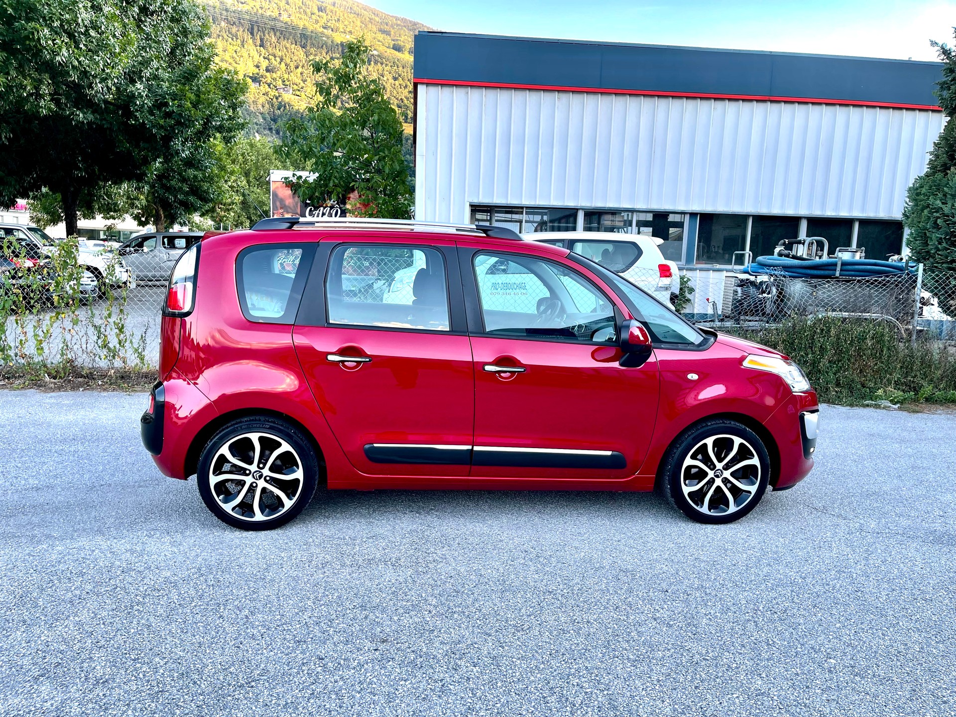 CITROEN C3 Picasso 1.6i 16V Séduction EGS6-image-15