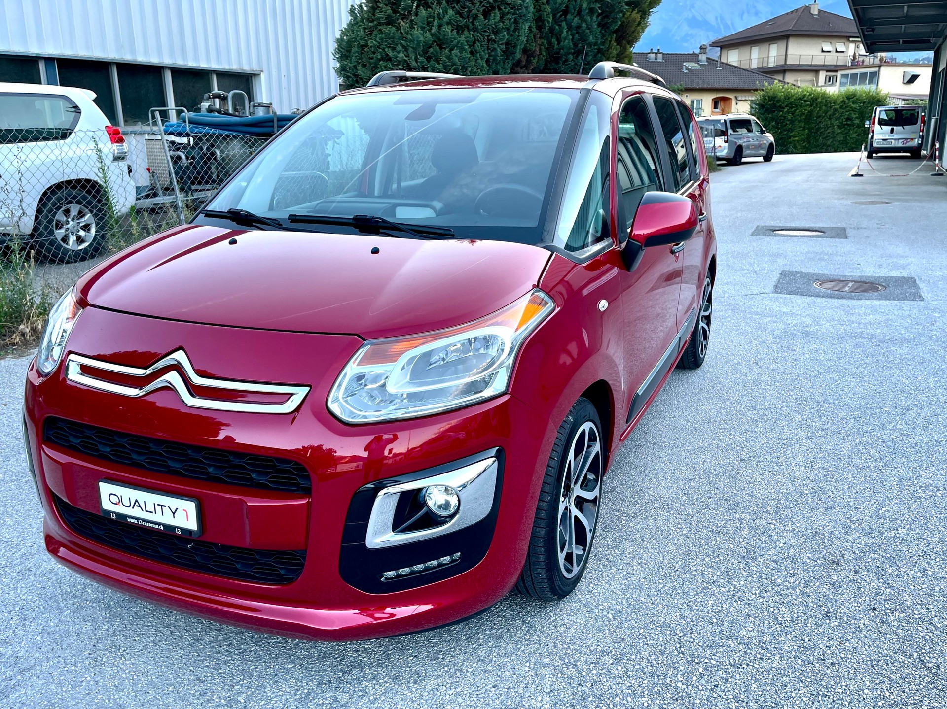 CITROEN C3 Picasso 1.6i 16V Séduction EGS6-image-3