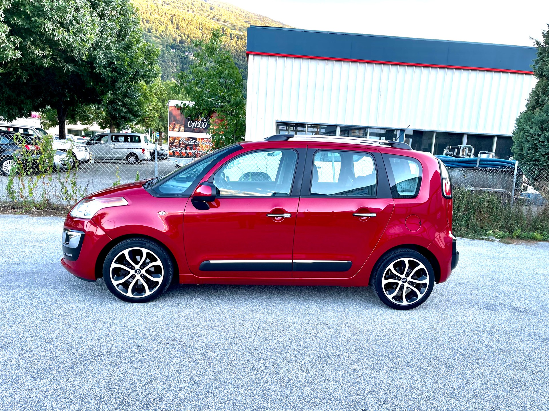 CITROEN C3 Picasso 1.6i 16V Séduction EGS6-image-18