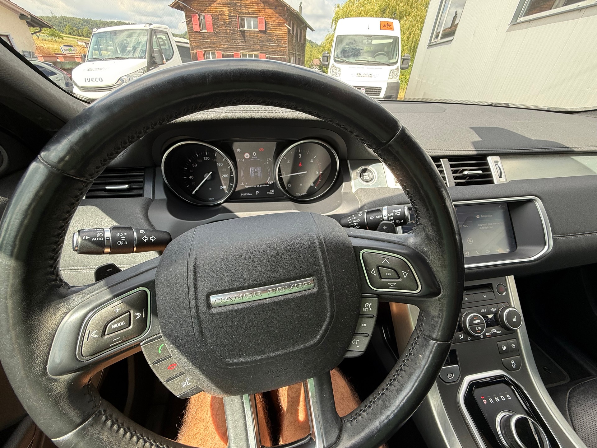LAND ROVER Range Rover Evoque 2.0 SD4 SE Dynamic AT9-image-8